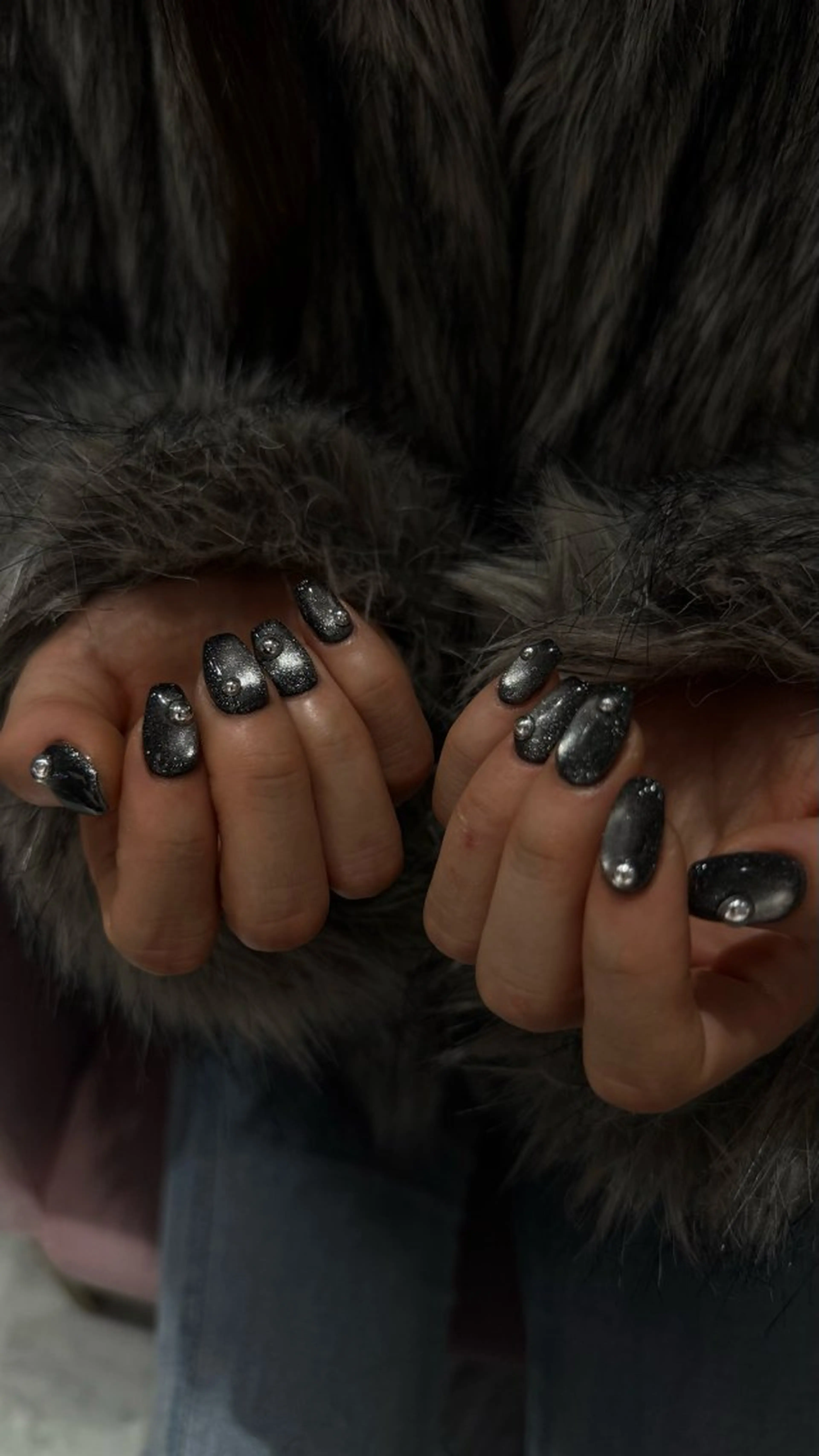 ミディアム ハンドネイル ハンドケア マシェリローズ所属・Macherie Roseのネイルデザイン