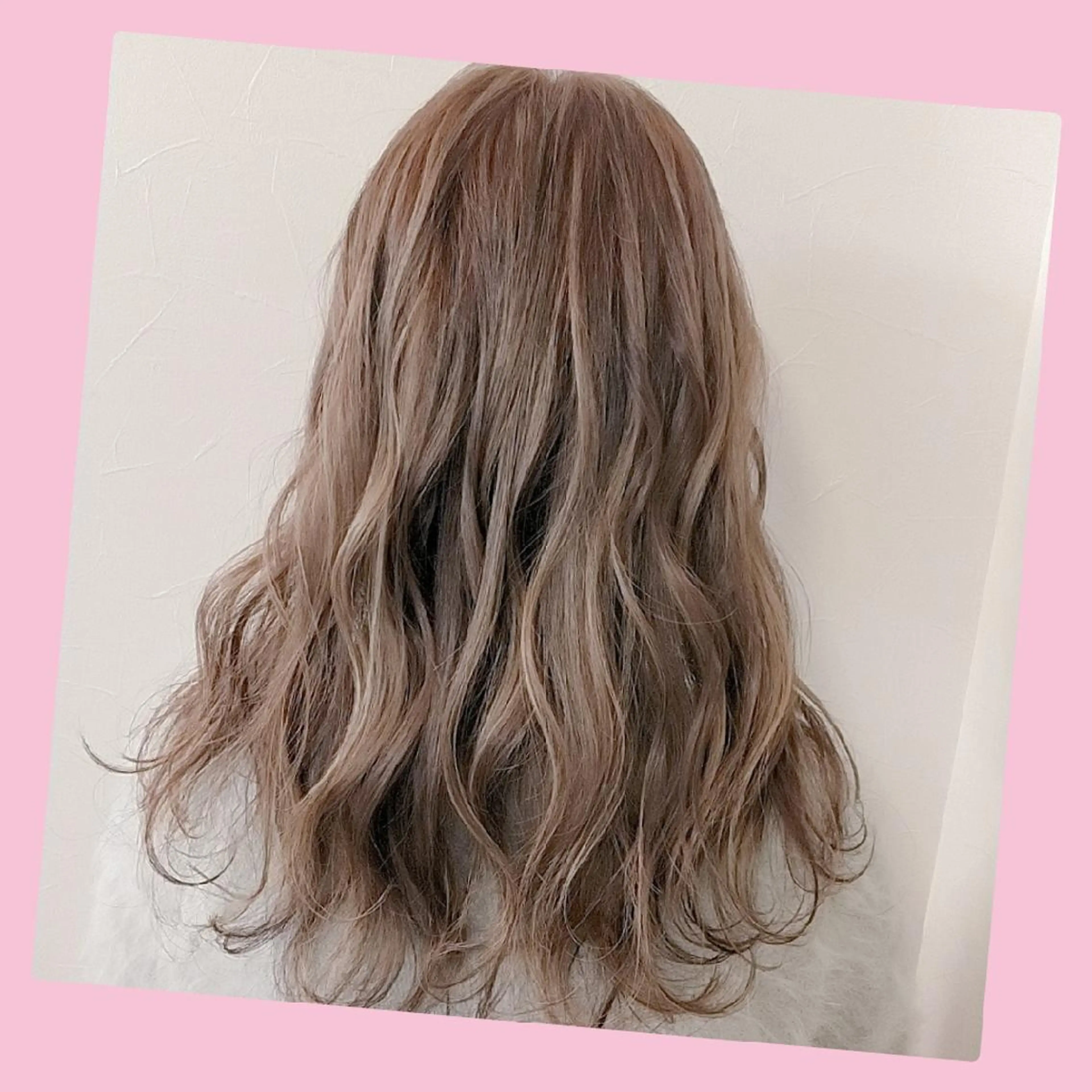 ロング カラー バレイヤージュ ベージュカラー ブリーチ ブラウンカラー 透明感カラー デザインカラー髪質 改善Lilithのその他イメージ