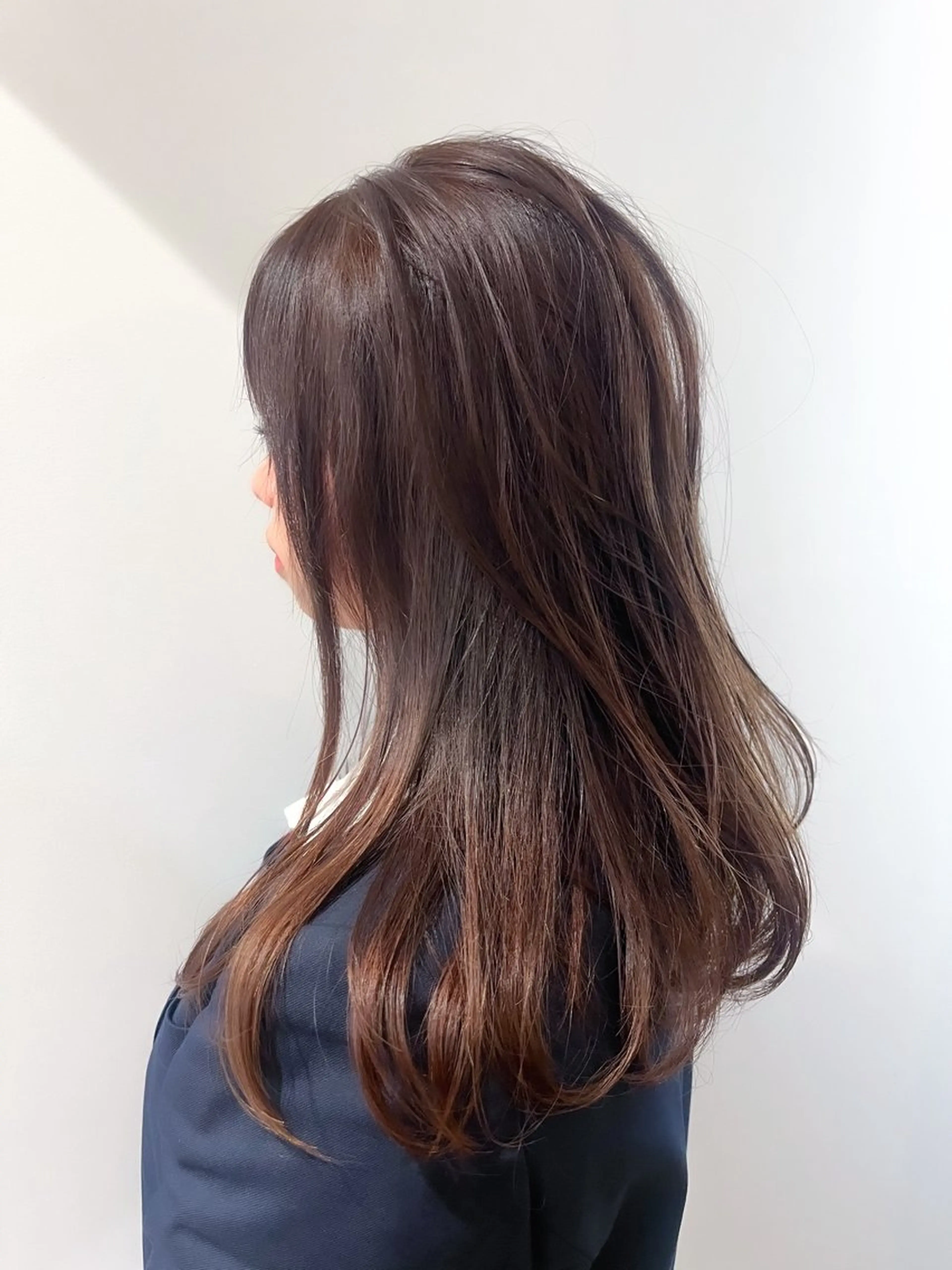 カラー 艶カラー🫧 猿渡 響のヘアスタイル