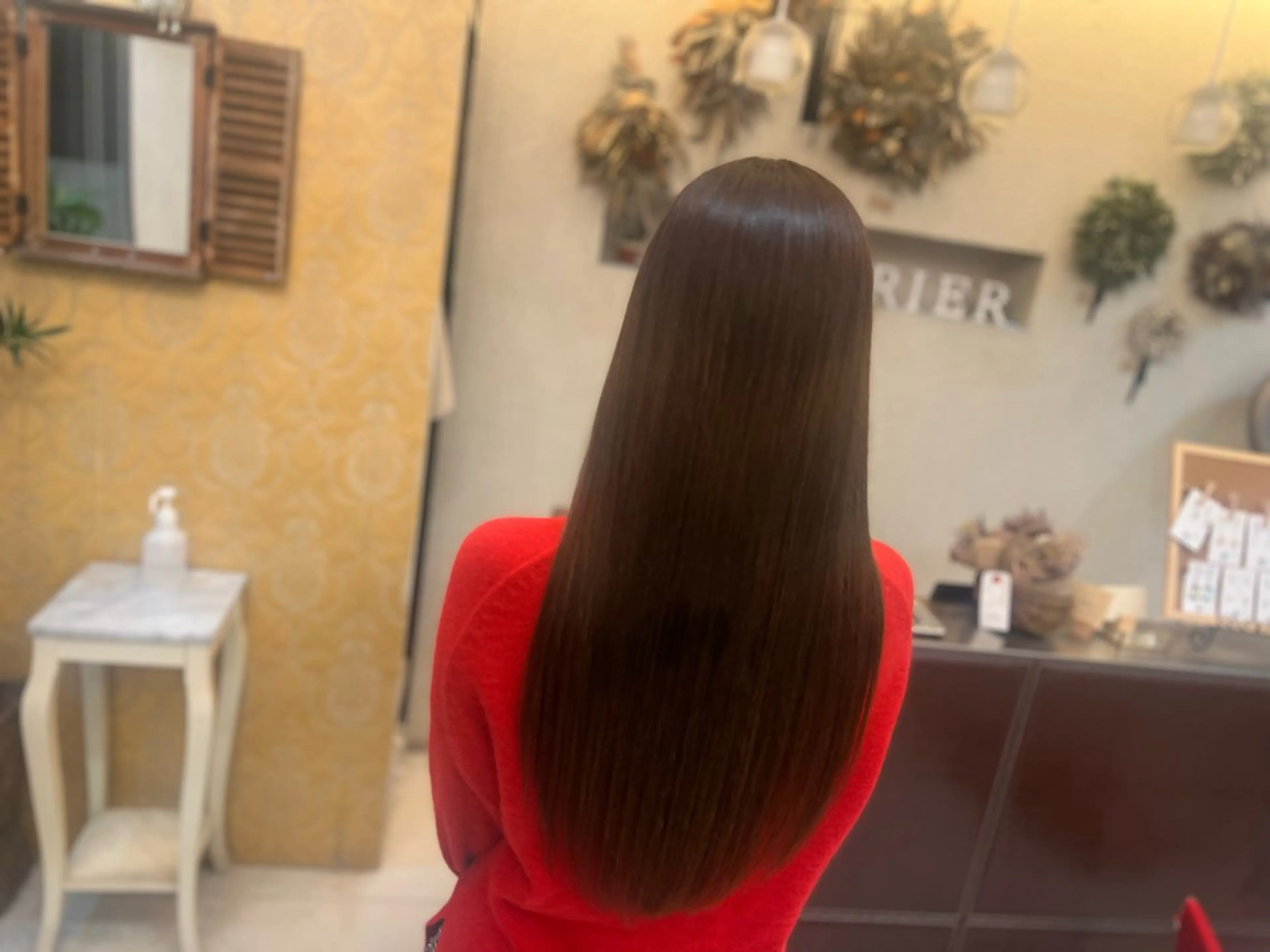 ロング カラー 艶グレージュカラー 美髪特化美容師のヘアスタイル