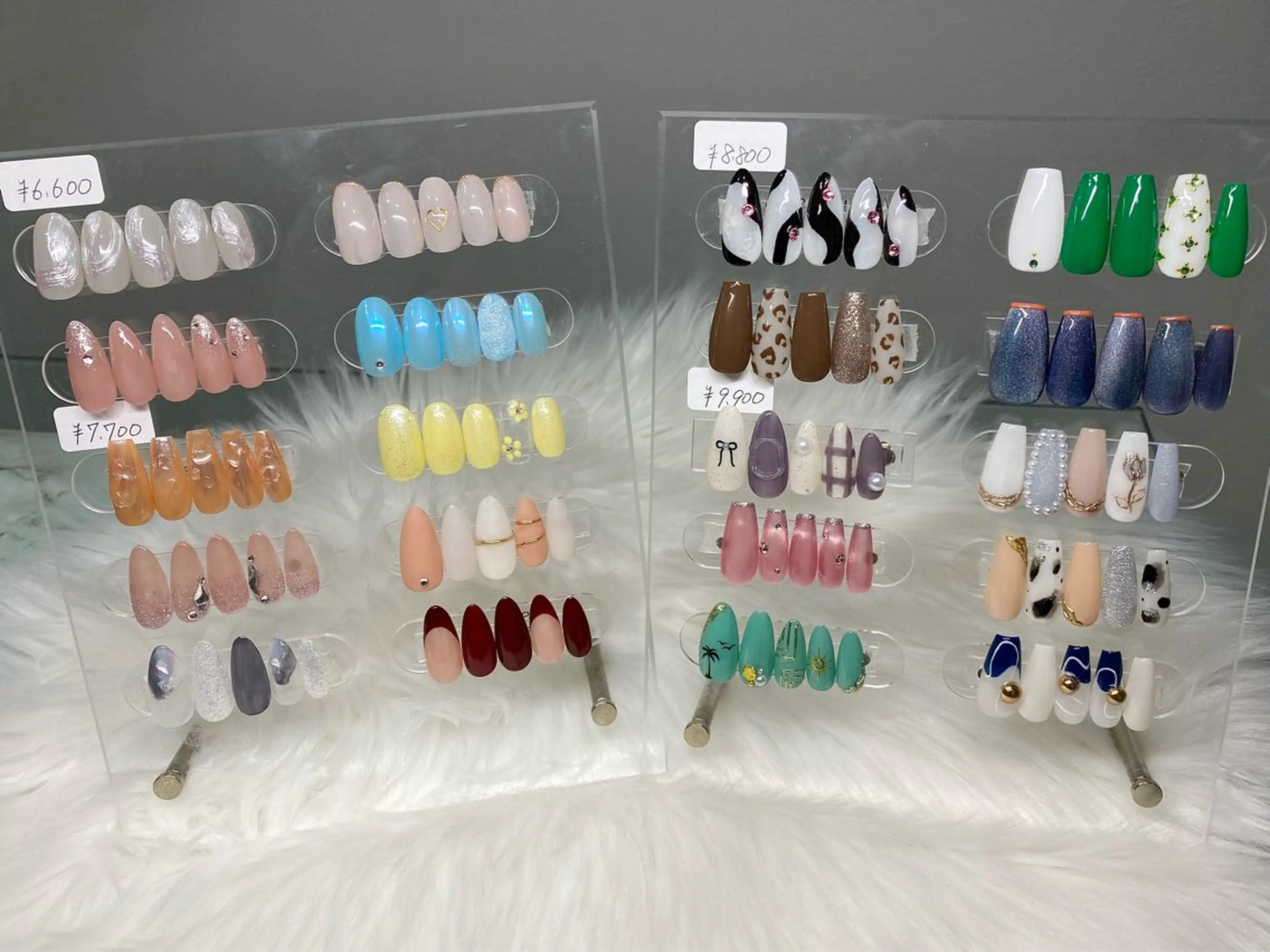 定額ネイルの写真