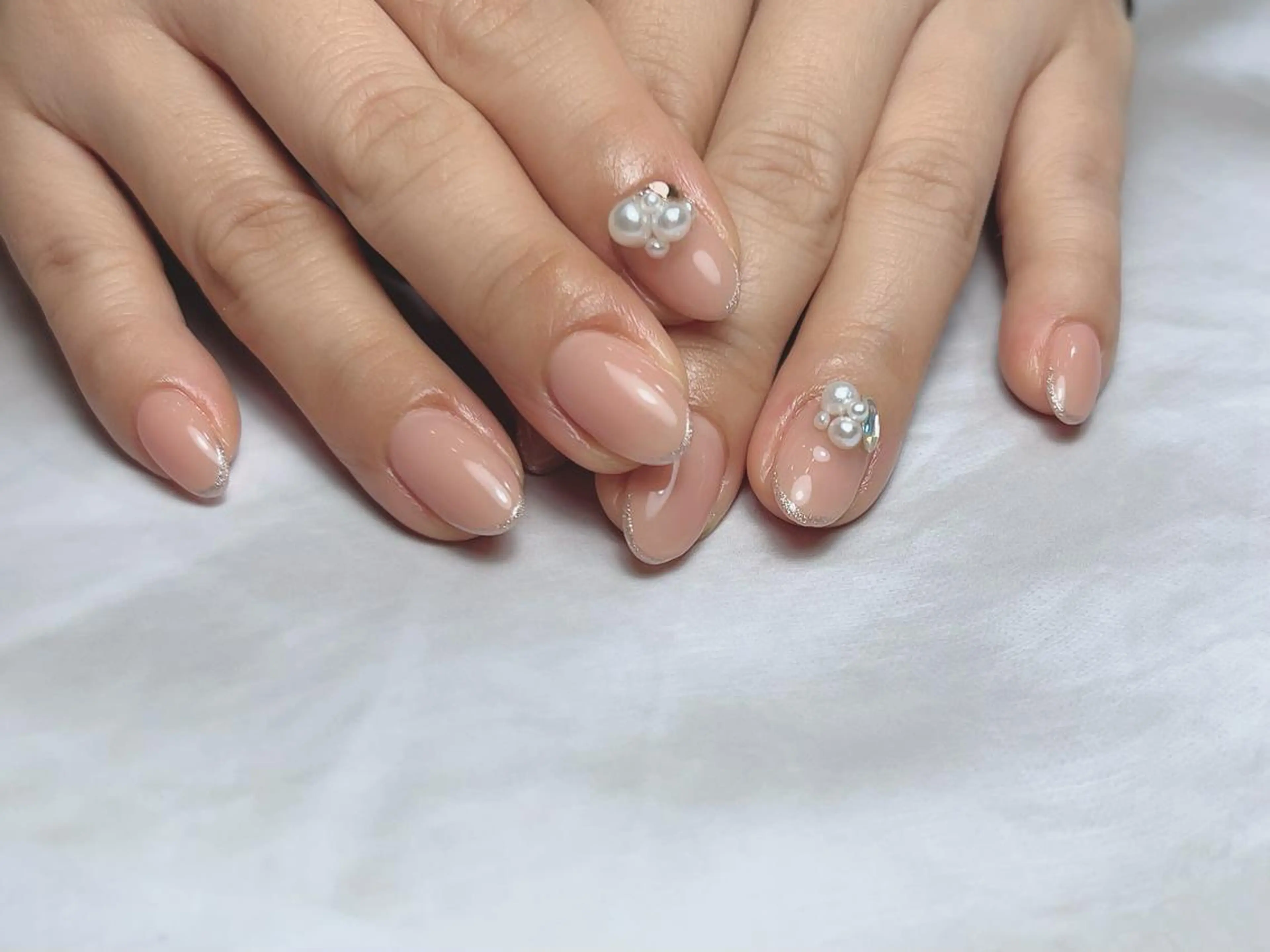 ネイル ハンドネイル 𝐑𝐞𝐯𝐢𝐨 ___堺市西区のマツエク・マツパデザイン