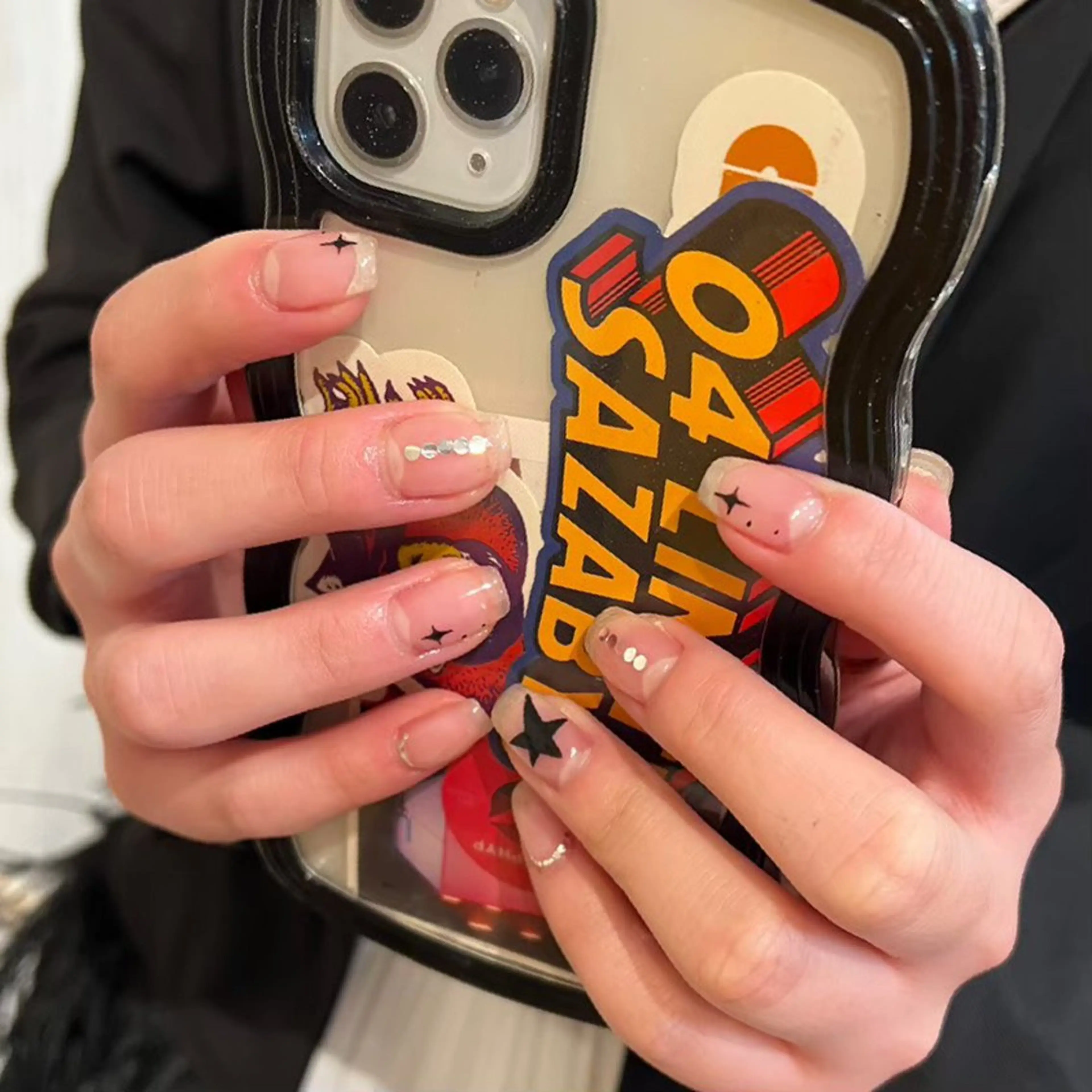 ネイル NAKAKARIYA .Rのネイルデザイン