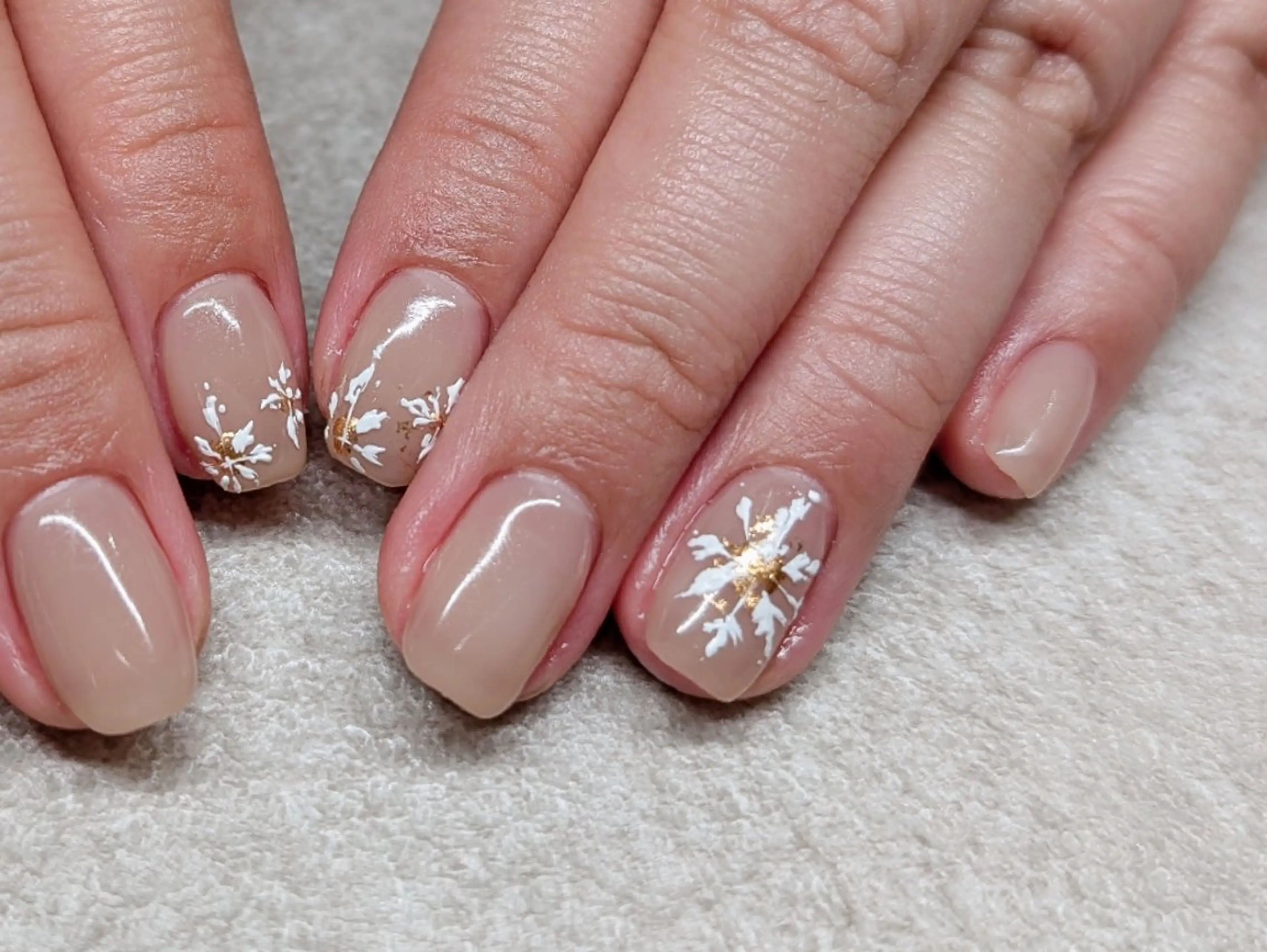 ネイル アートネイル FIKA 折戸のネイルデザイン