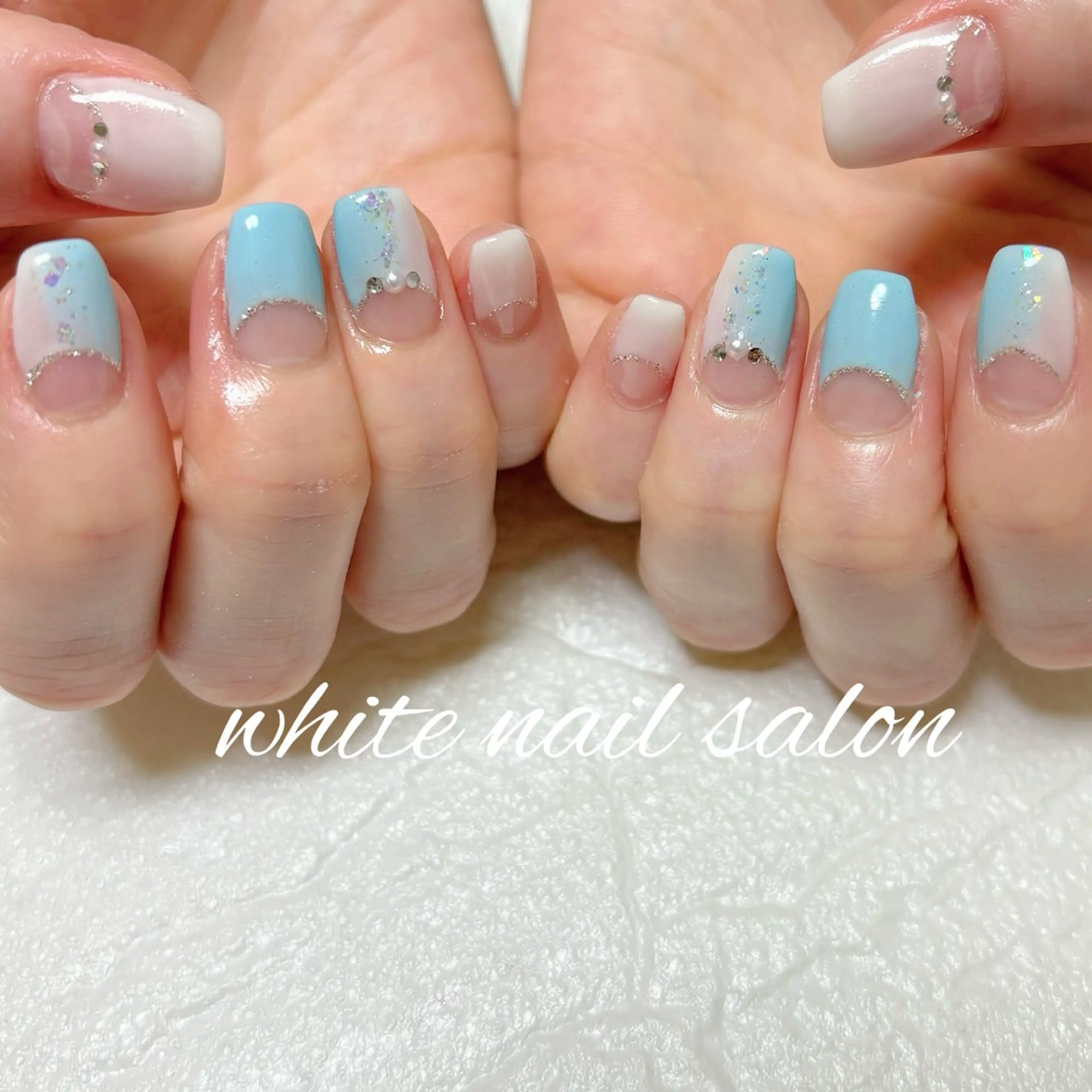 ネイル ホワイト ハンドネイル white nail salonのネイルデザイン