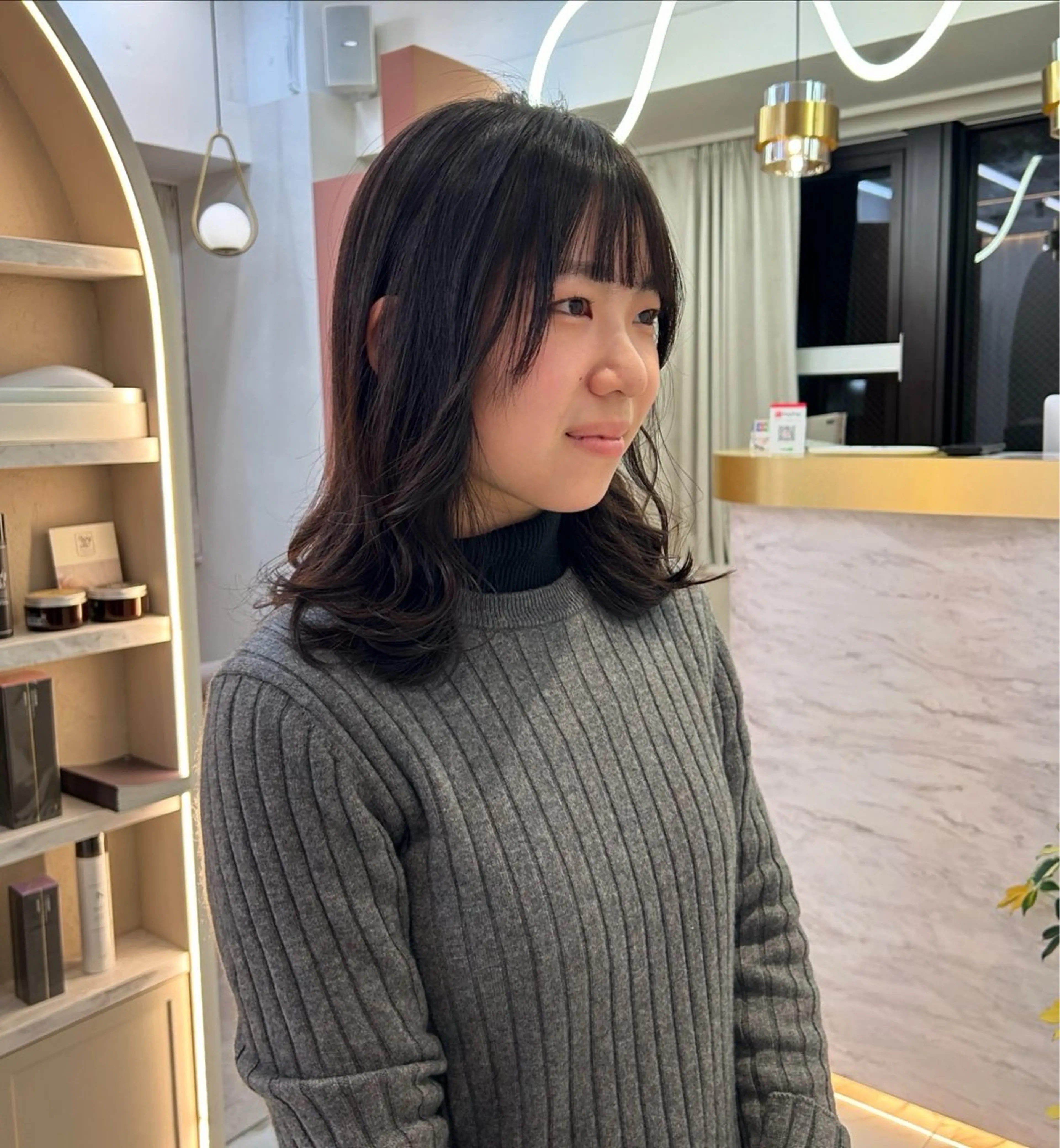 ミディアム カット ヘッドスパ 佐合 梨花 / ｅａｕ〈オー〉のヘアスタイル