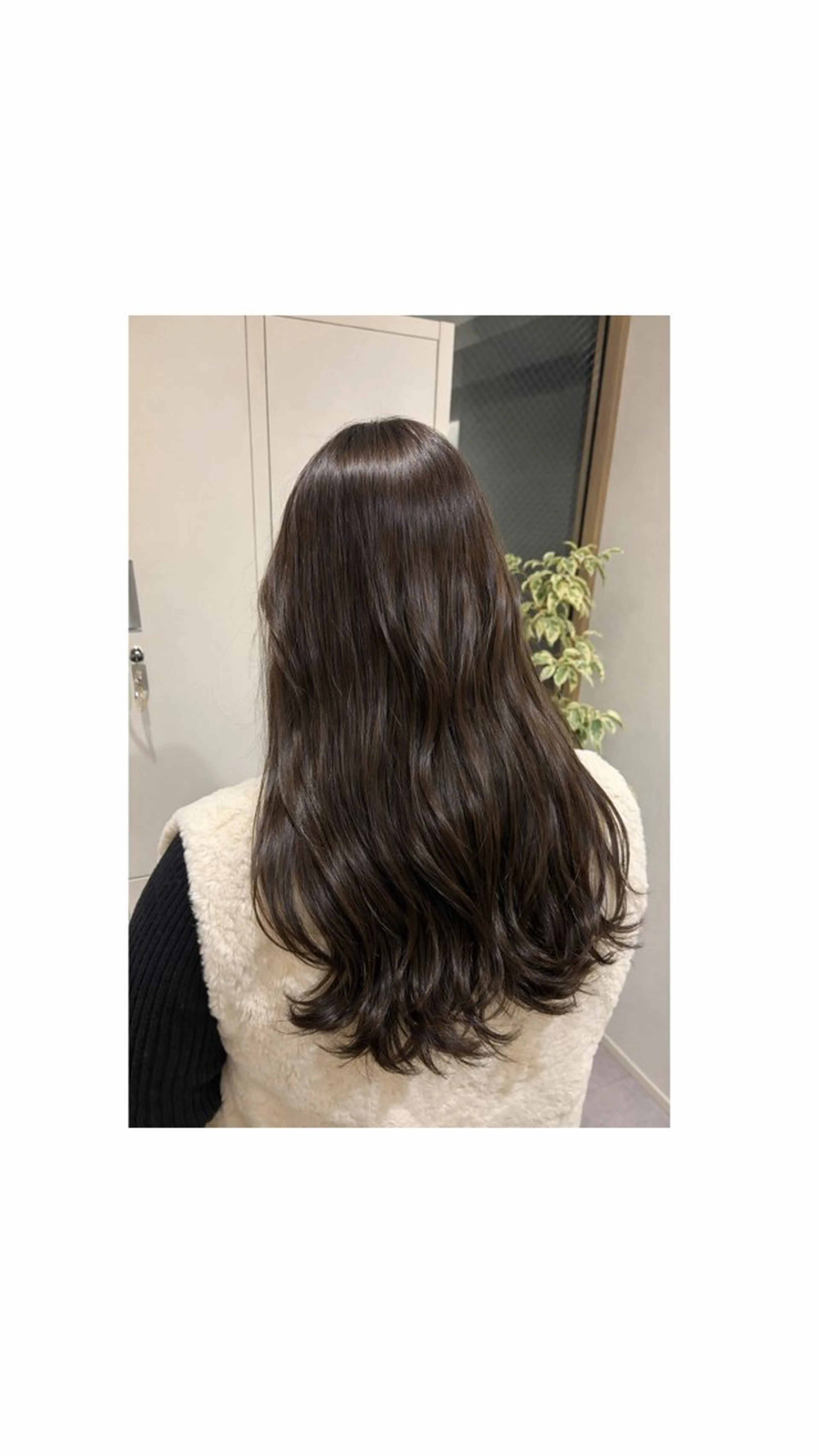 カラー BLEACH YURINAのヘアスタイル