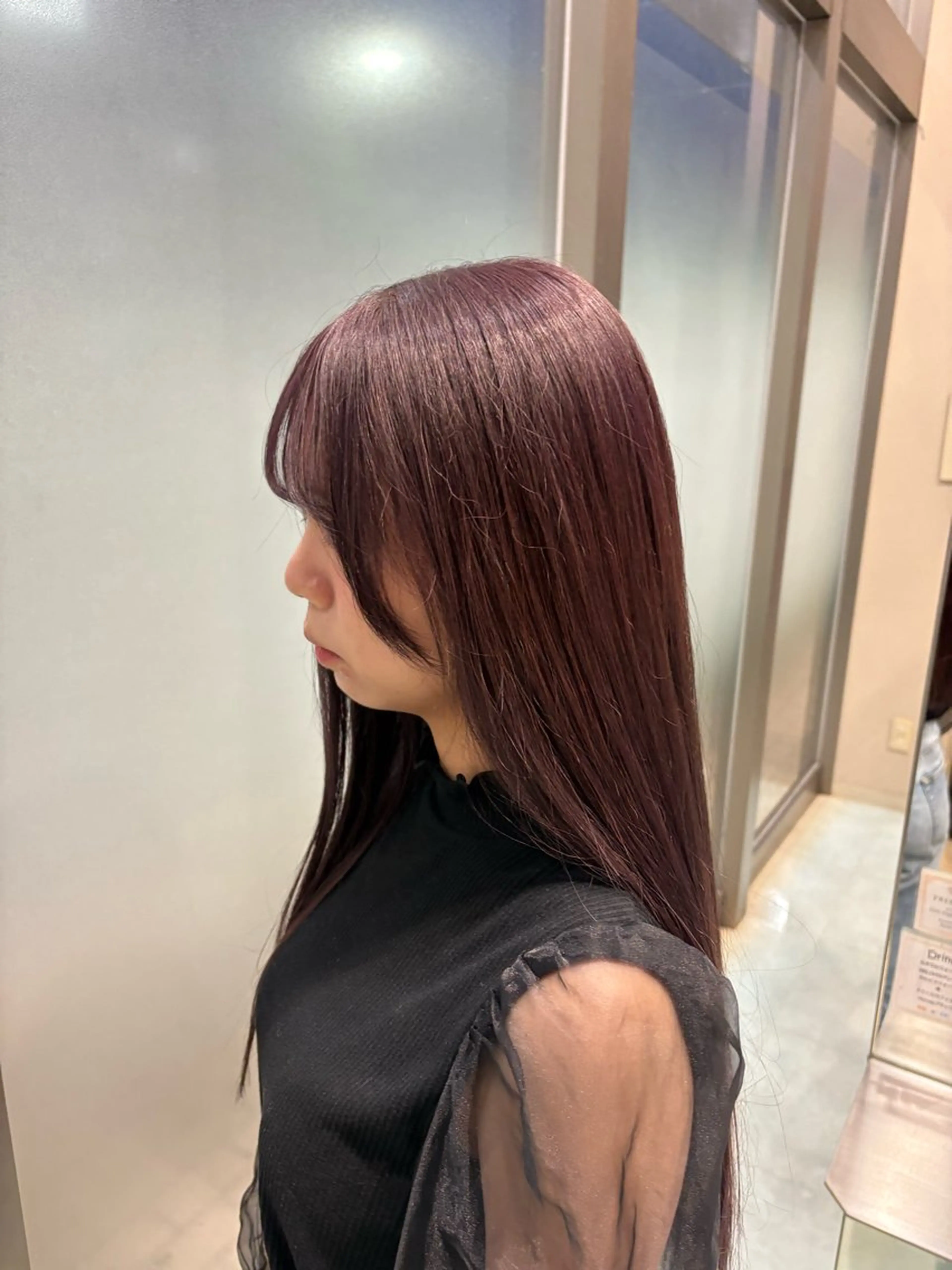 カラー Yoshida neiroのヘアスタイル