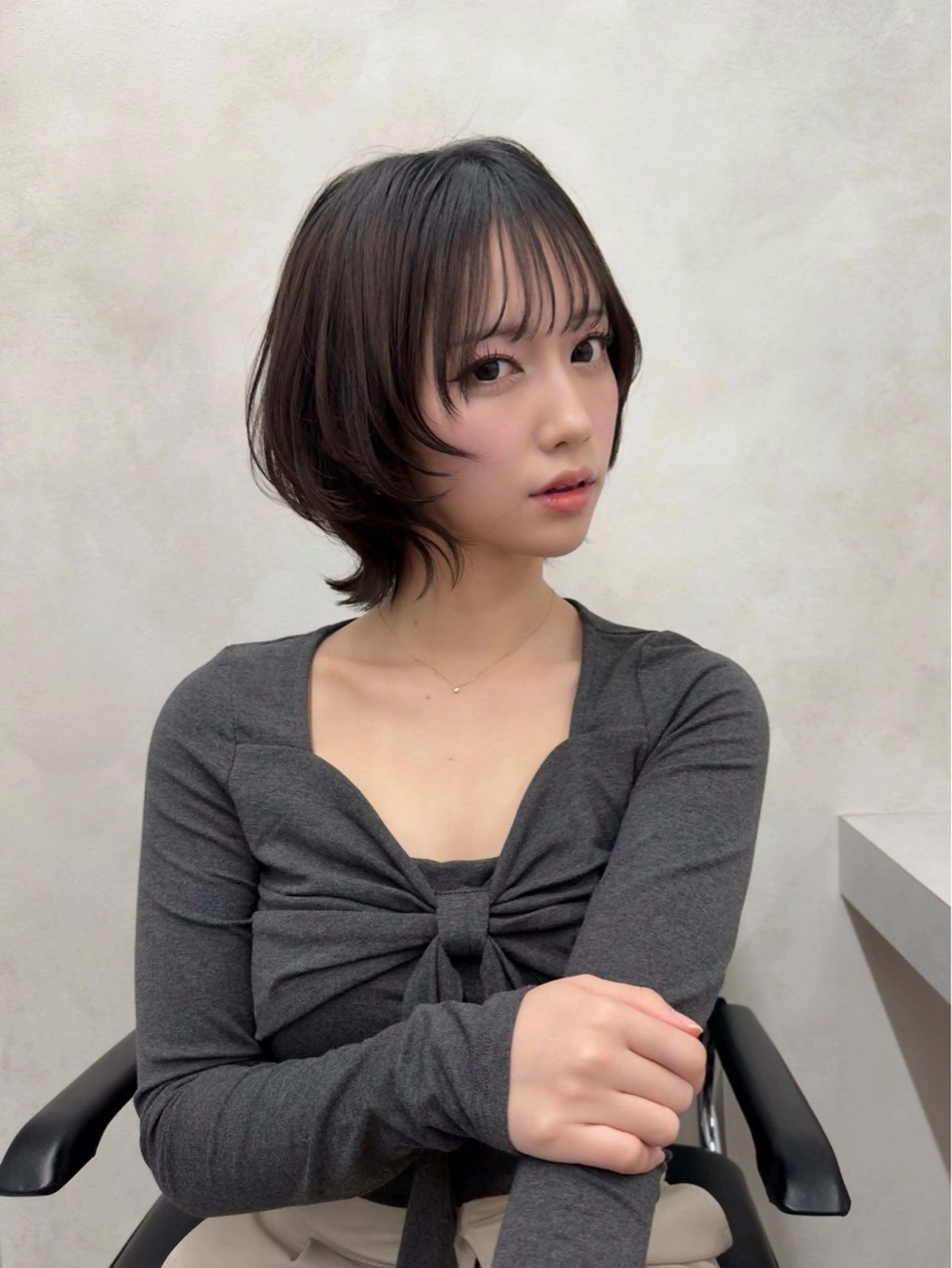 カラー ブリーチ 透明感カラー ハイトーンカラー 森貝 洋亮のヘアスタイル