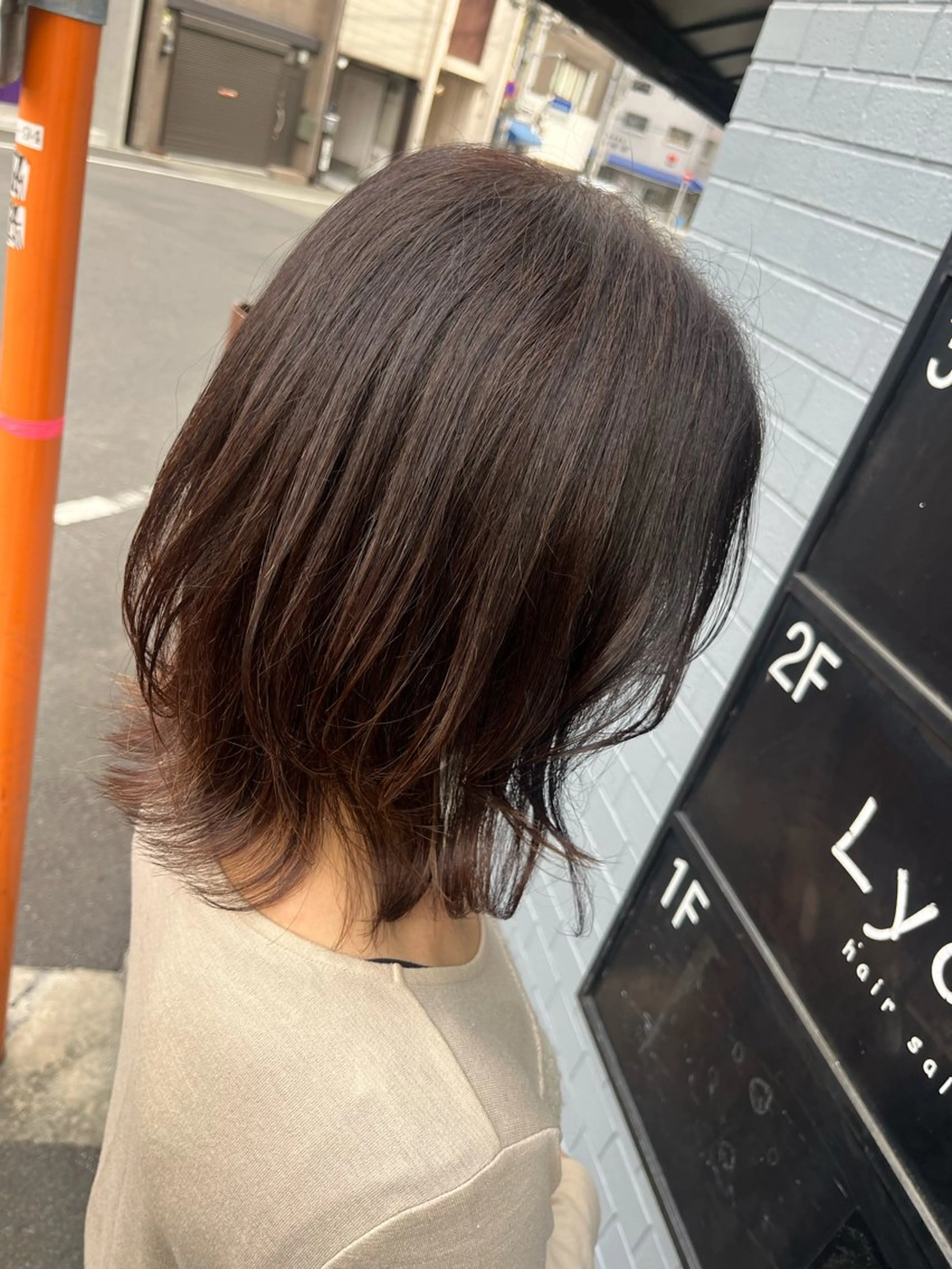 ミディアム くびれヘア 高石 未唯のヘアスタイル