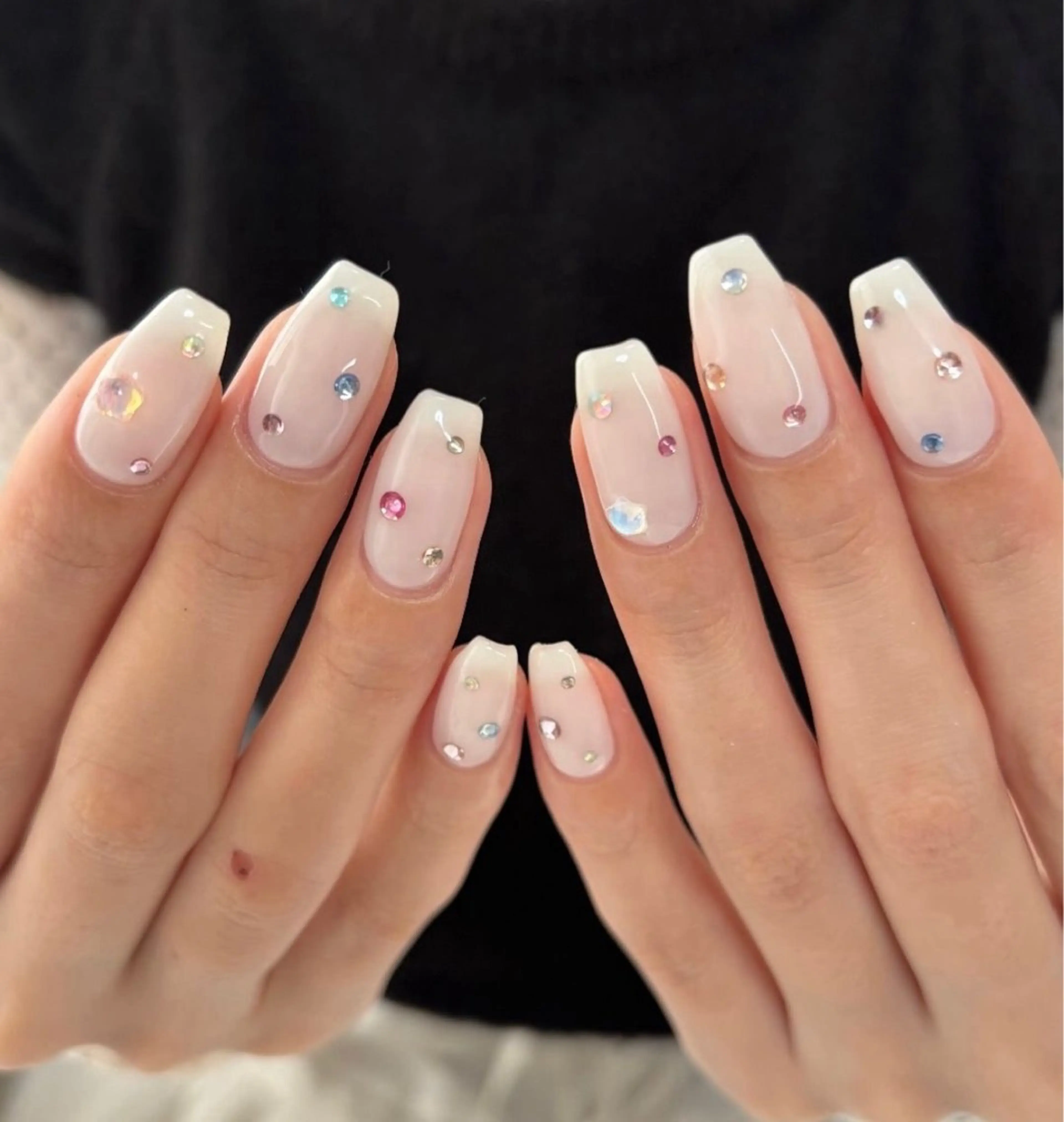 ネイル ジェルネイル ワンカラーネイル シンプルネイル ハンドネイル モリ アユミのネイルデザイン