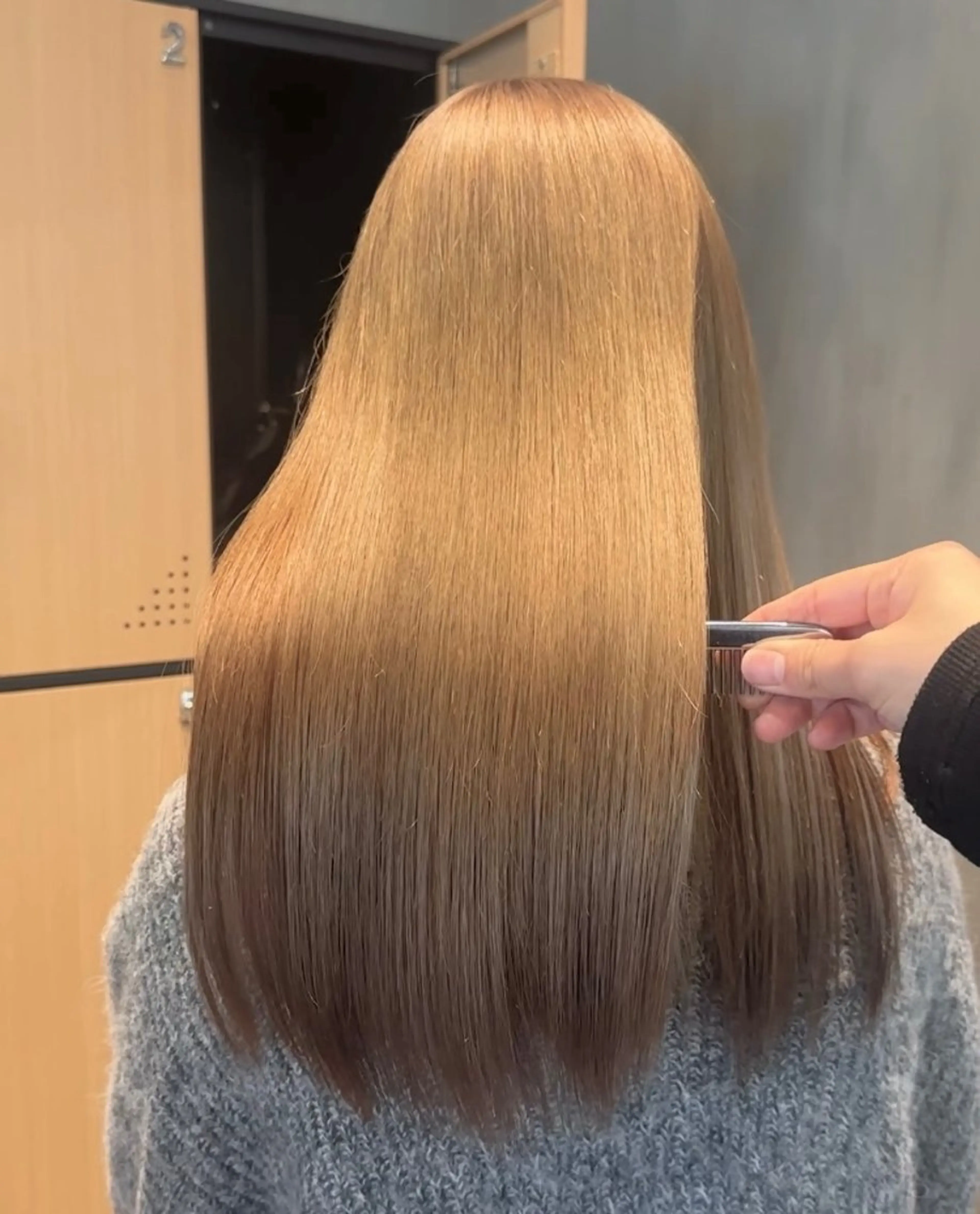 セミロング 髪質改善/レイヤー 🎀Ayaneのヘアスタイル