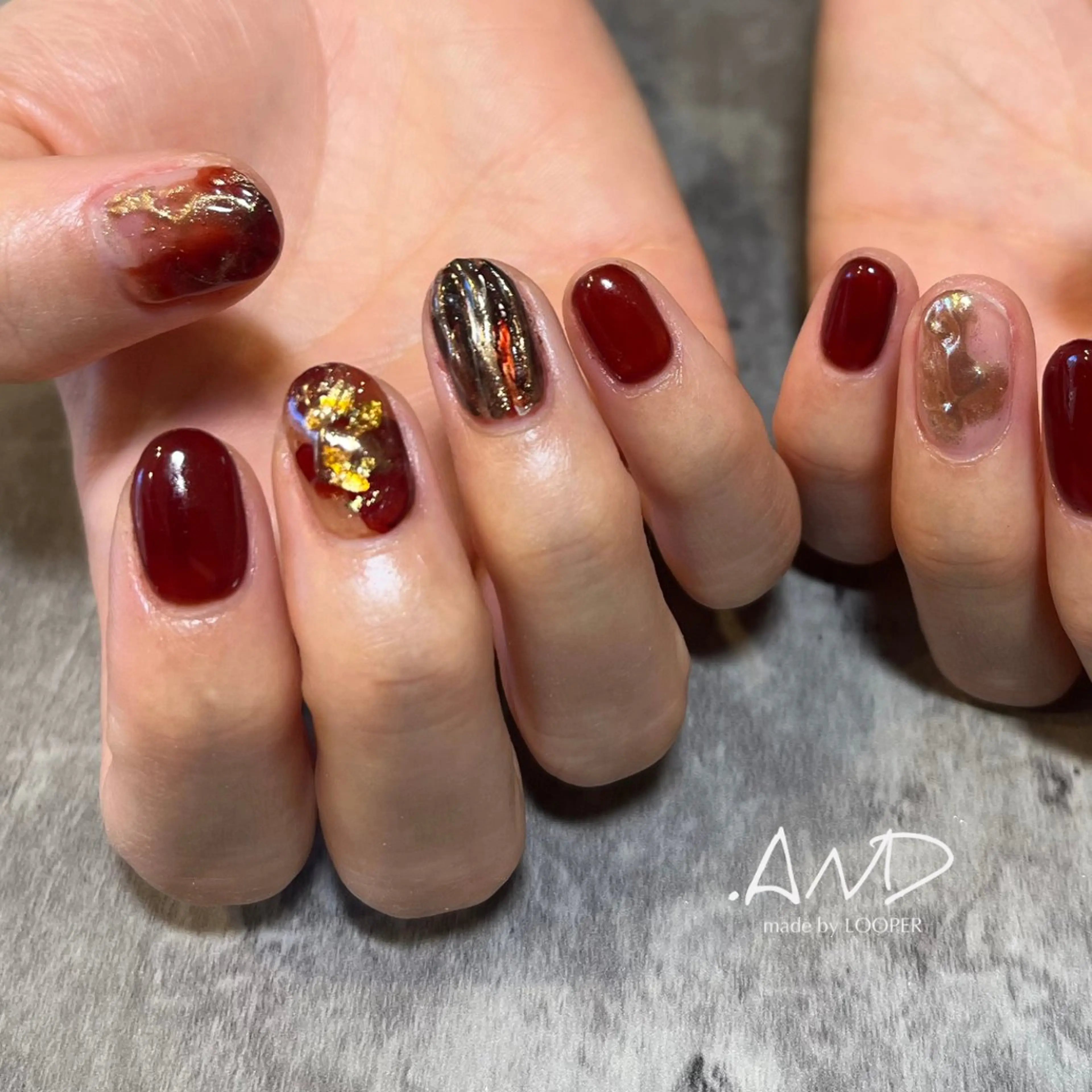 ネイル アートネイル ニュアンスネイル ハンドネイル LOOPER所属・mzh ...のネイルデザイン