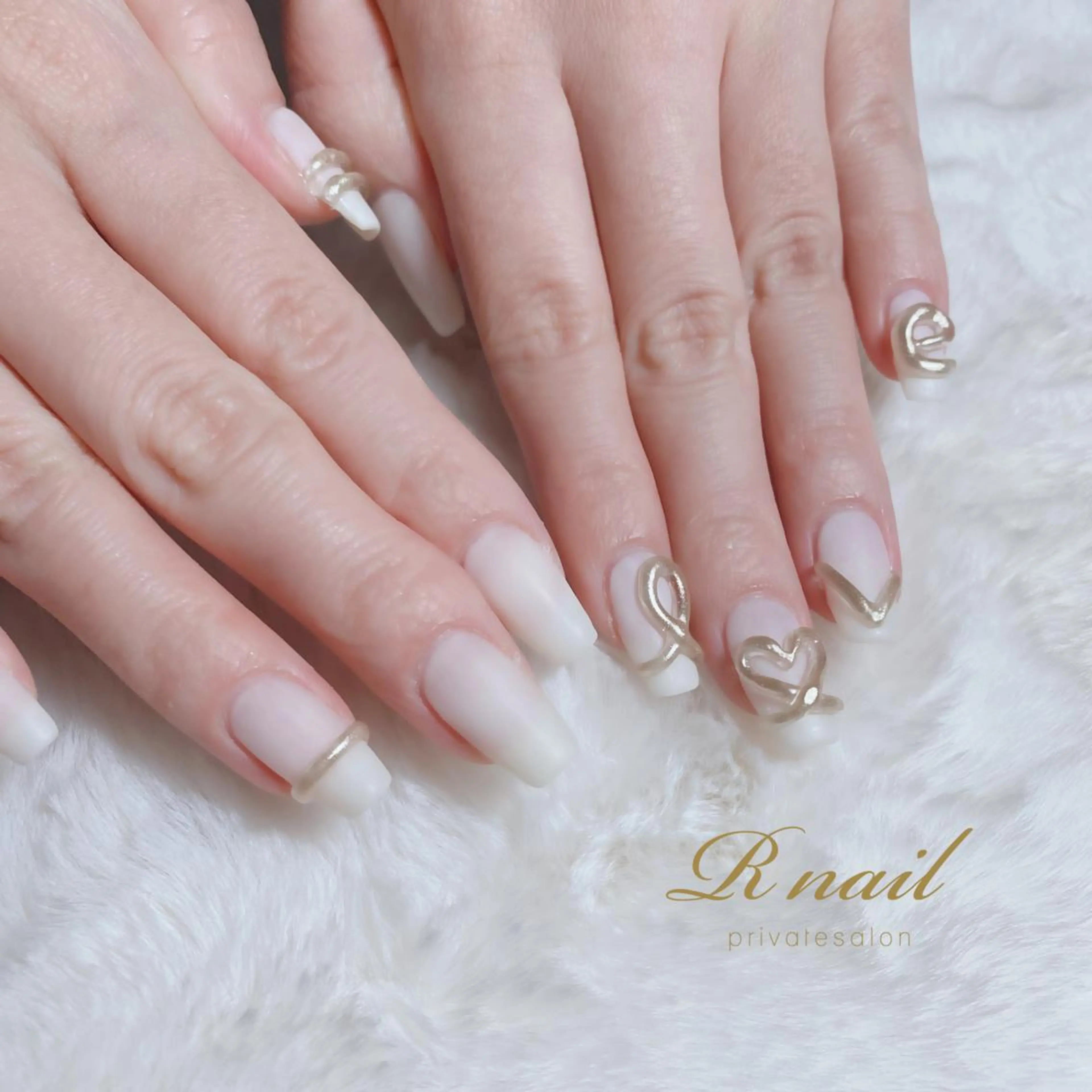 ネイル R nailのネイルデザイン