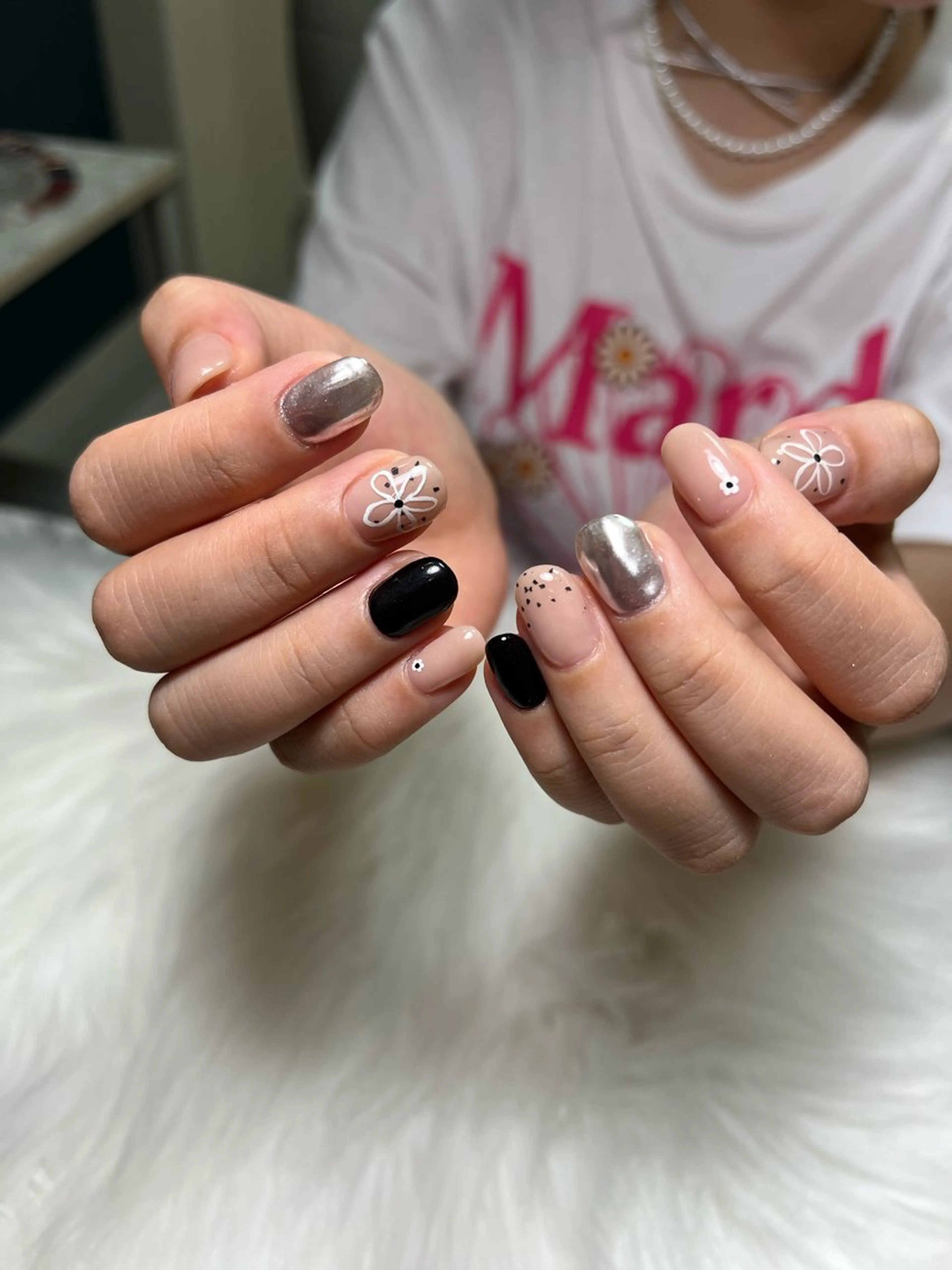 シンプルアート(持ち込みデザイン/アートは4本まで)の写真