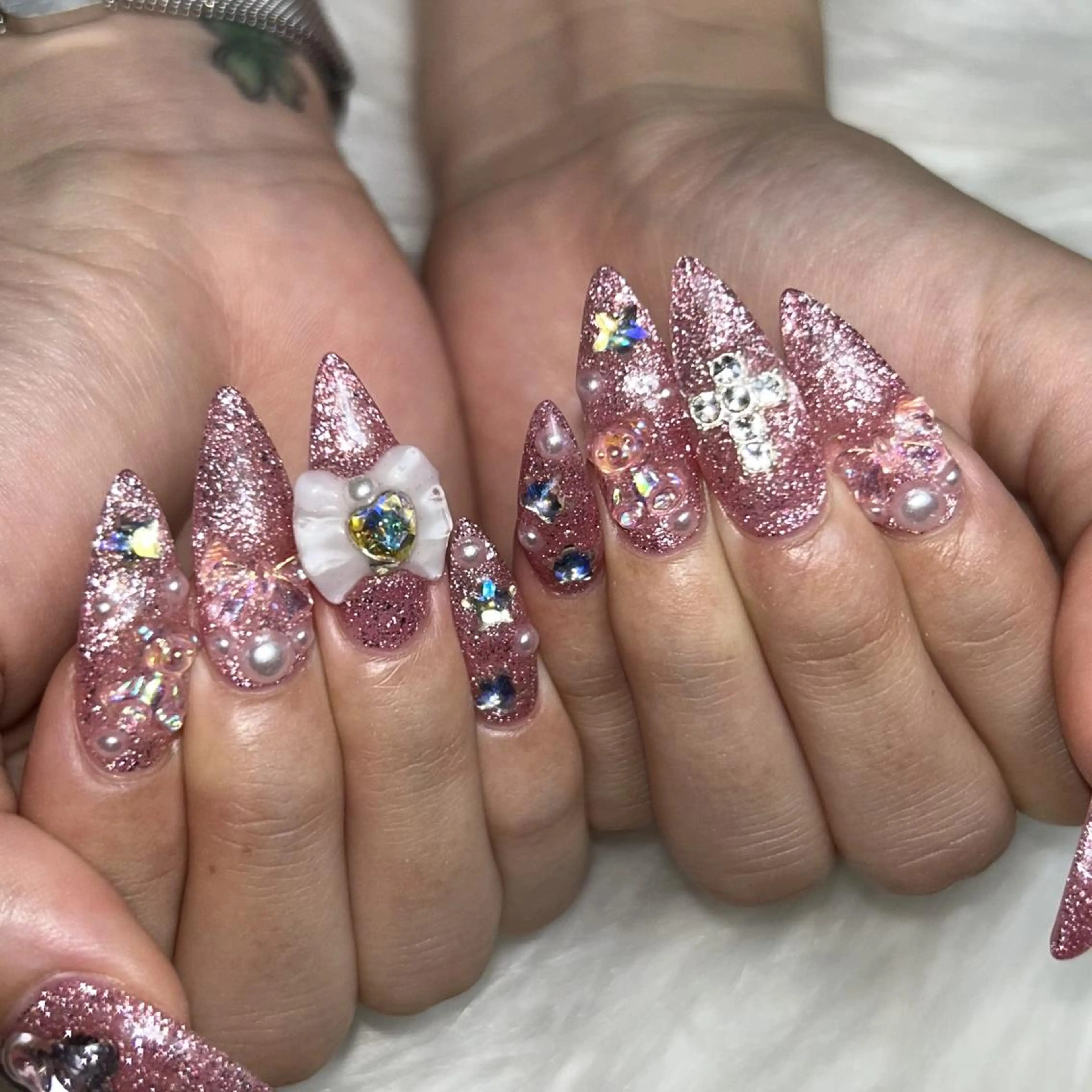 ネイル ハンドネイル REBEST南森町 nail🪽のネイルデザイン