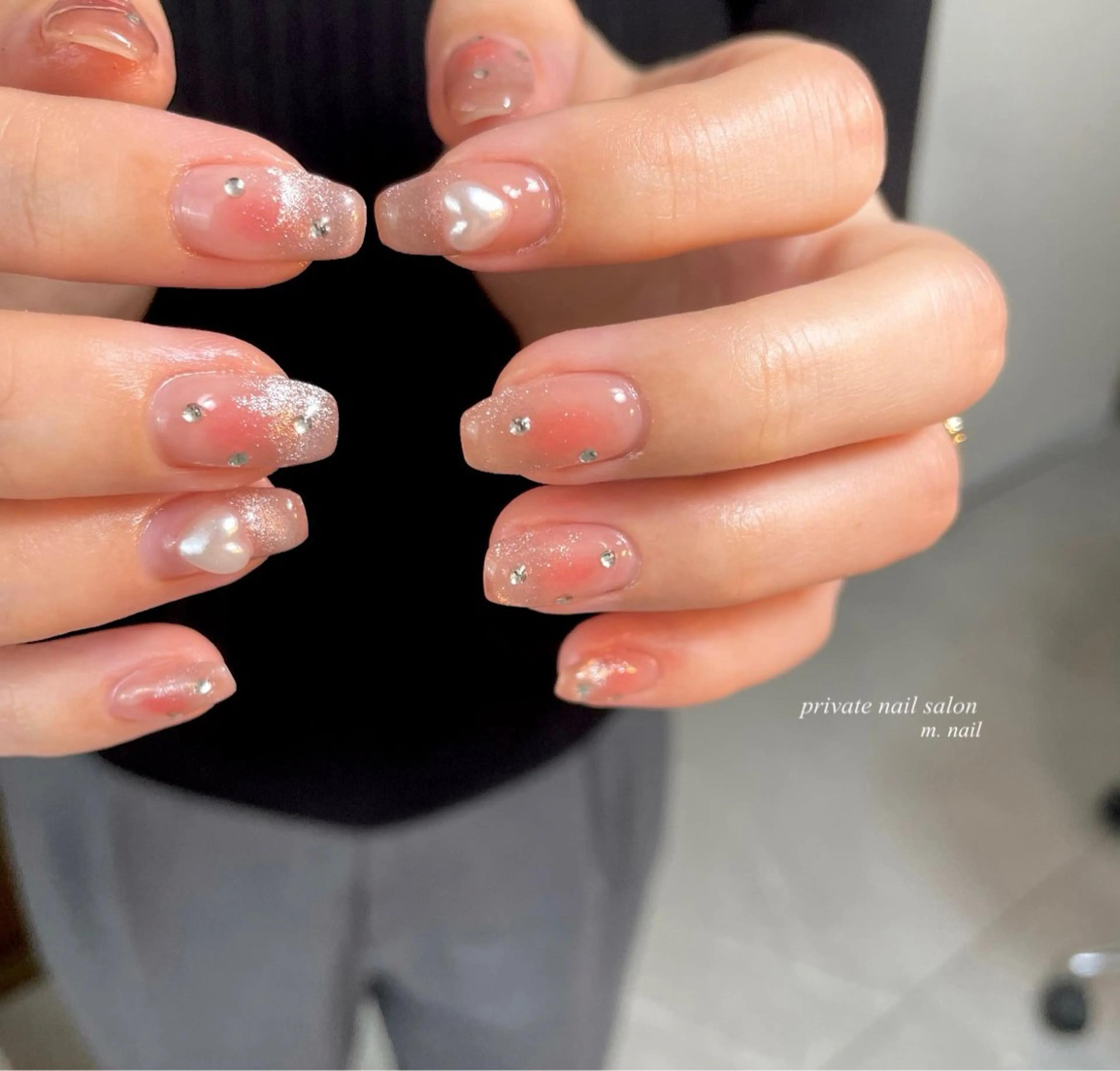 ネイル チークネイル フレンチネイル 韓国ネイル マグネットネイル ワンホンネイル ハンドネイル m.nail salonのネイルデザイン