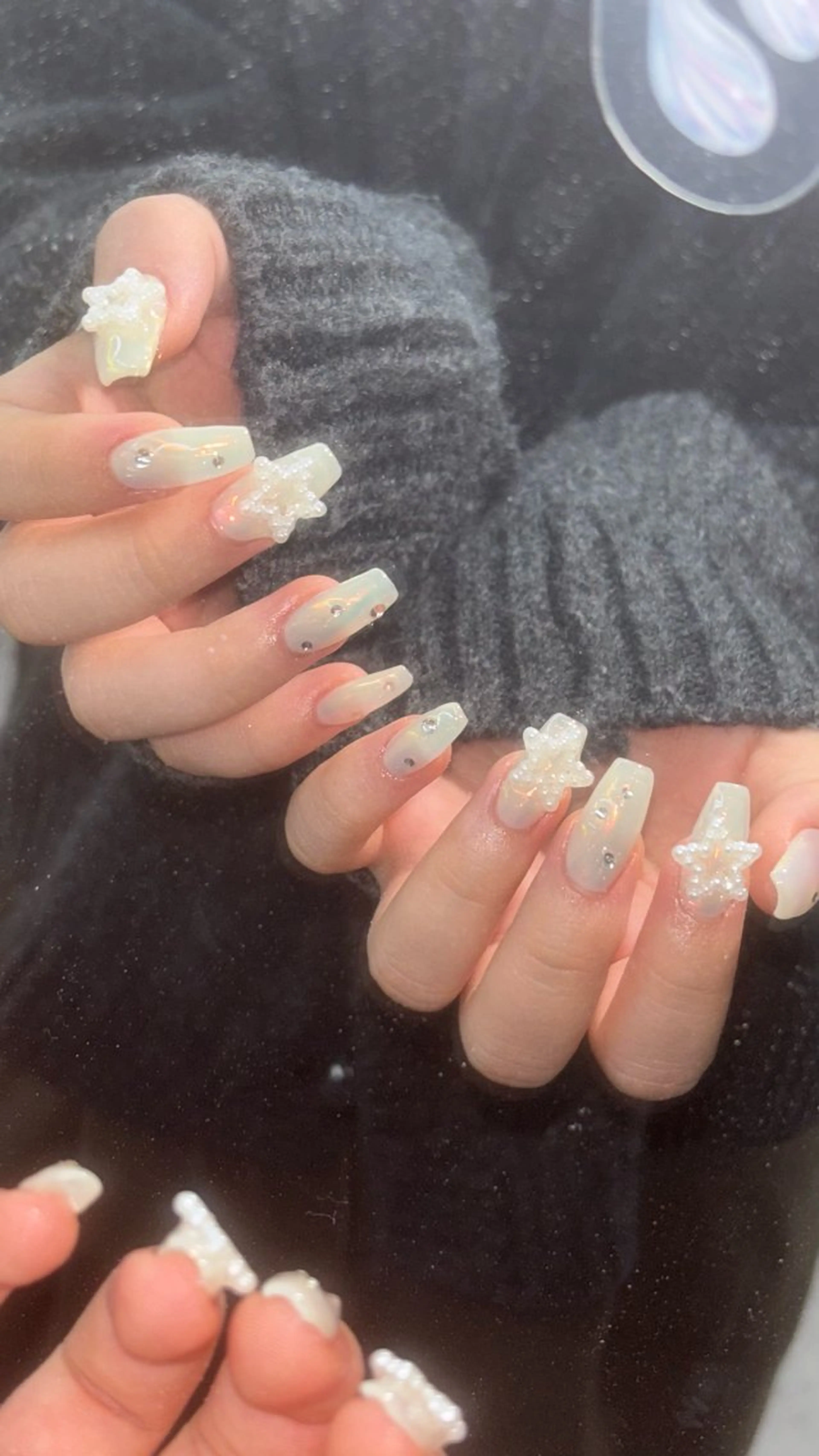 ネイル オーロラネイル ꒰ঌheaven໒꒱ chieのネイルデザイン