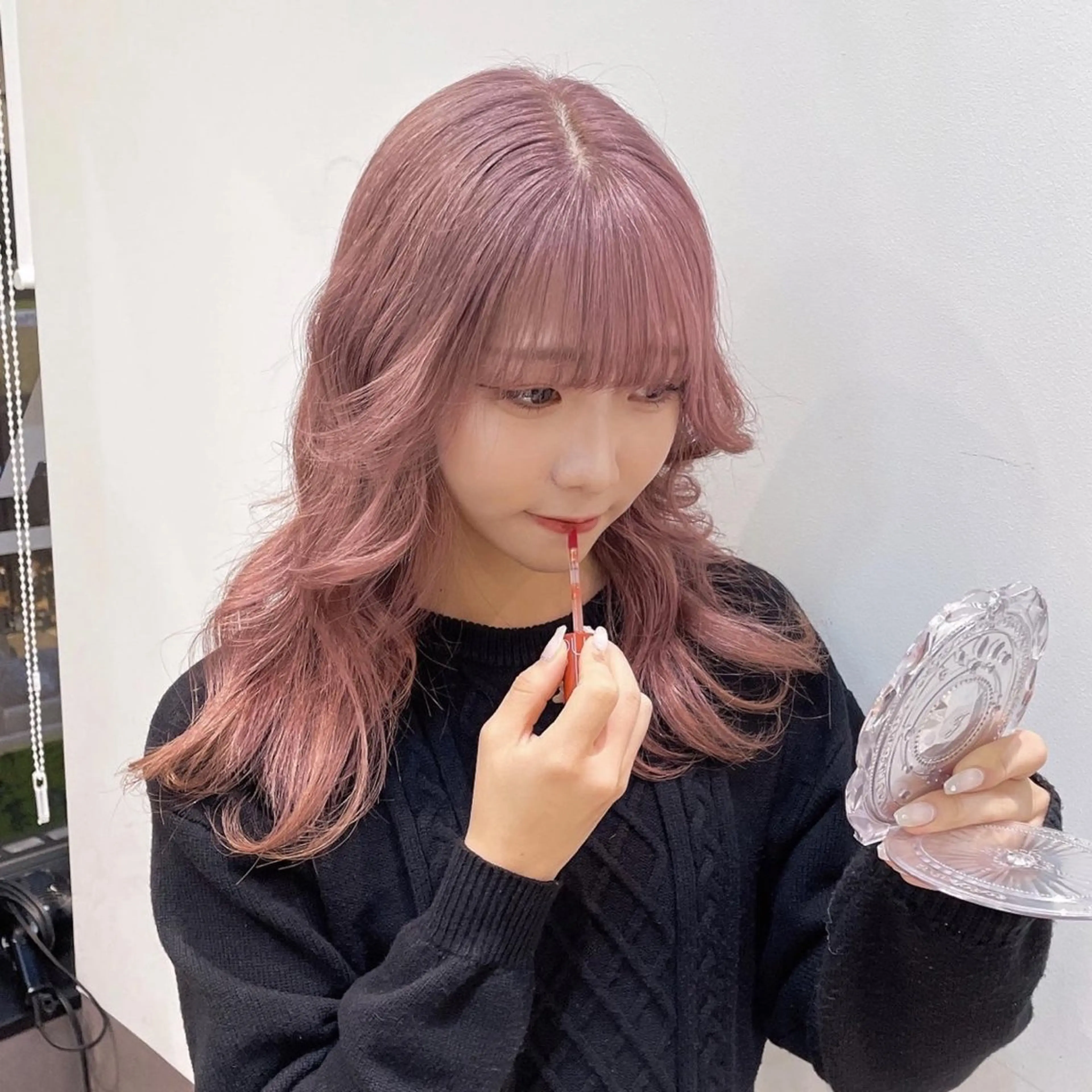 ミディアム ボブ 髪質改善 ヘアカラー サロウィン新宿三丁目East所属・💕冬モテ×上品色気 モテヘア💕山田航介のヘアスタイル