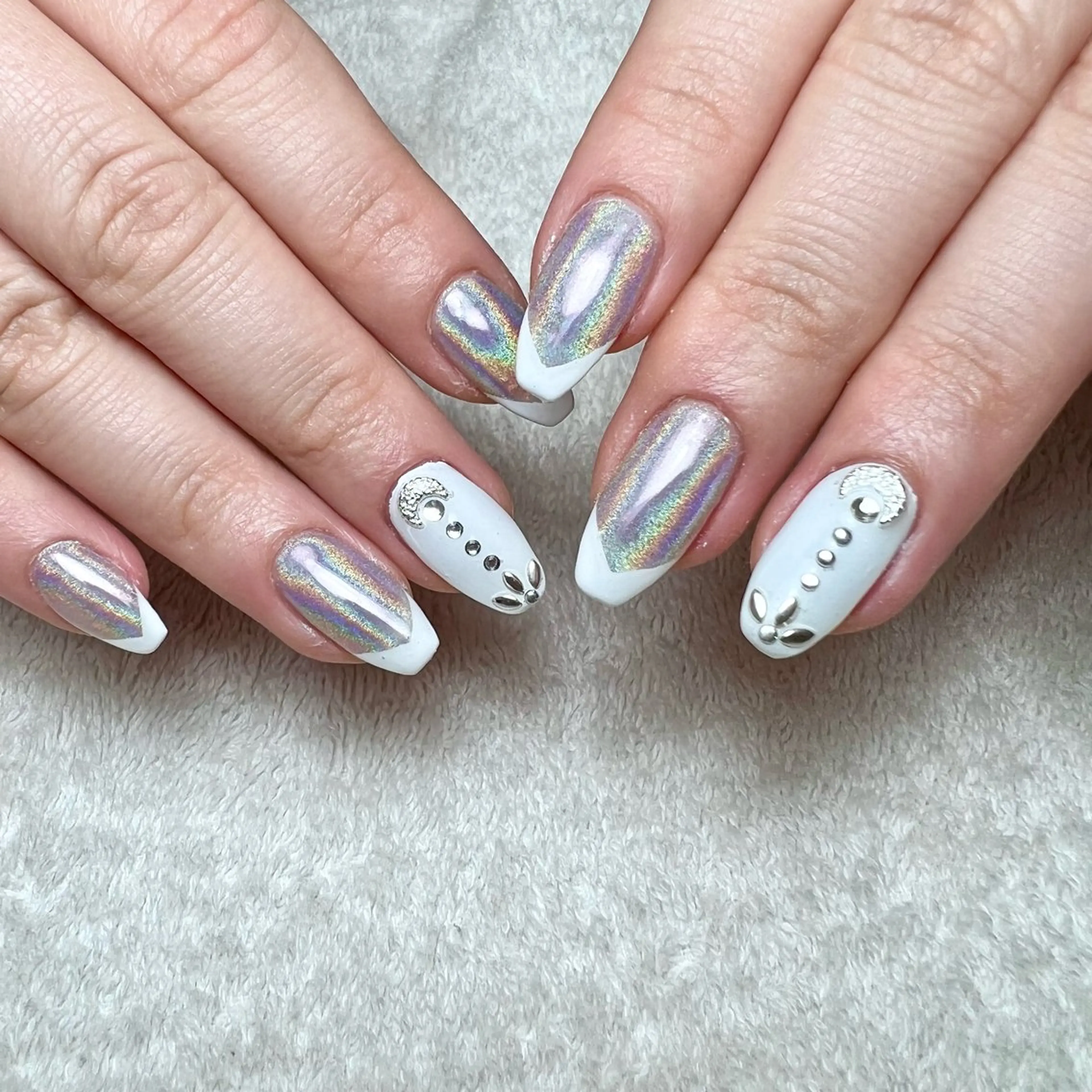 ネイル フレンチネイル COCO+所属・COCO +のエステ・リラクイメージ