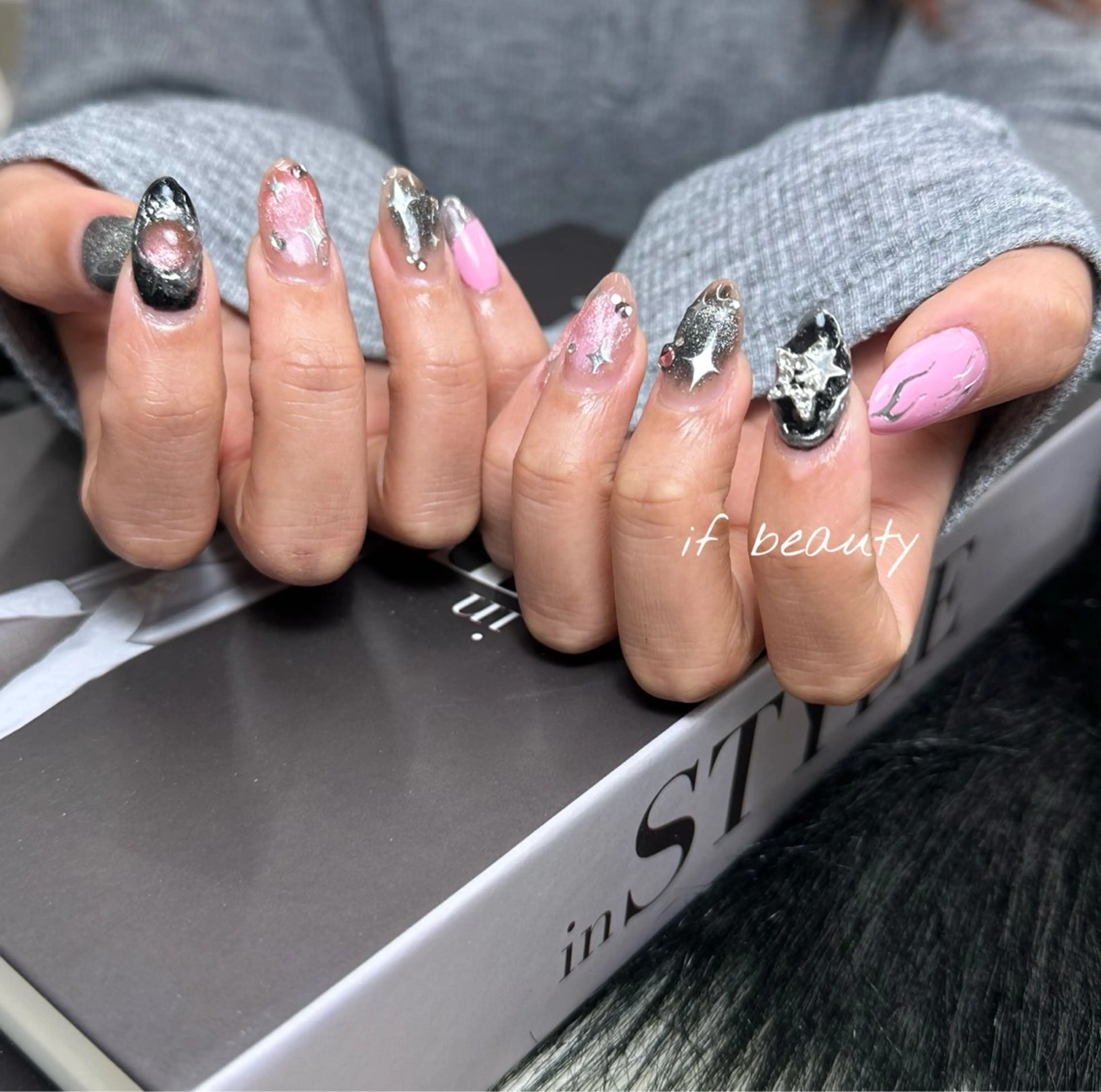 ネイル アートネイル ジェルネイル パラジェル ワンホンネイル ハンドネイル if Hair＆Nail Salon所属・IKA /海外ネイル /個性派/ワンホンのネイルデザイン