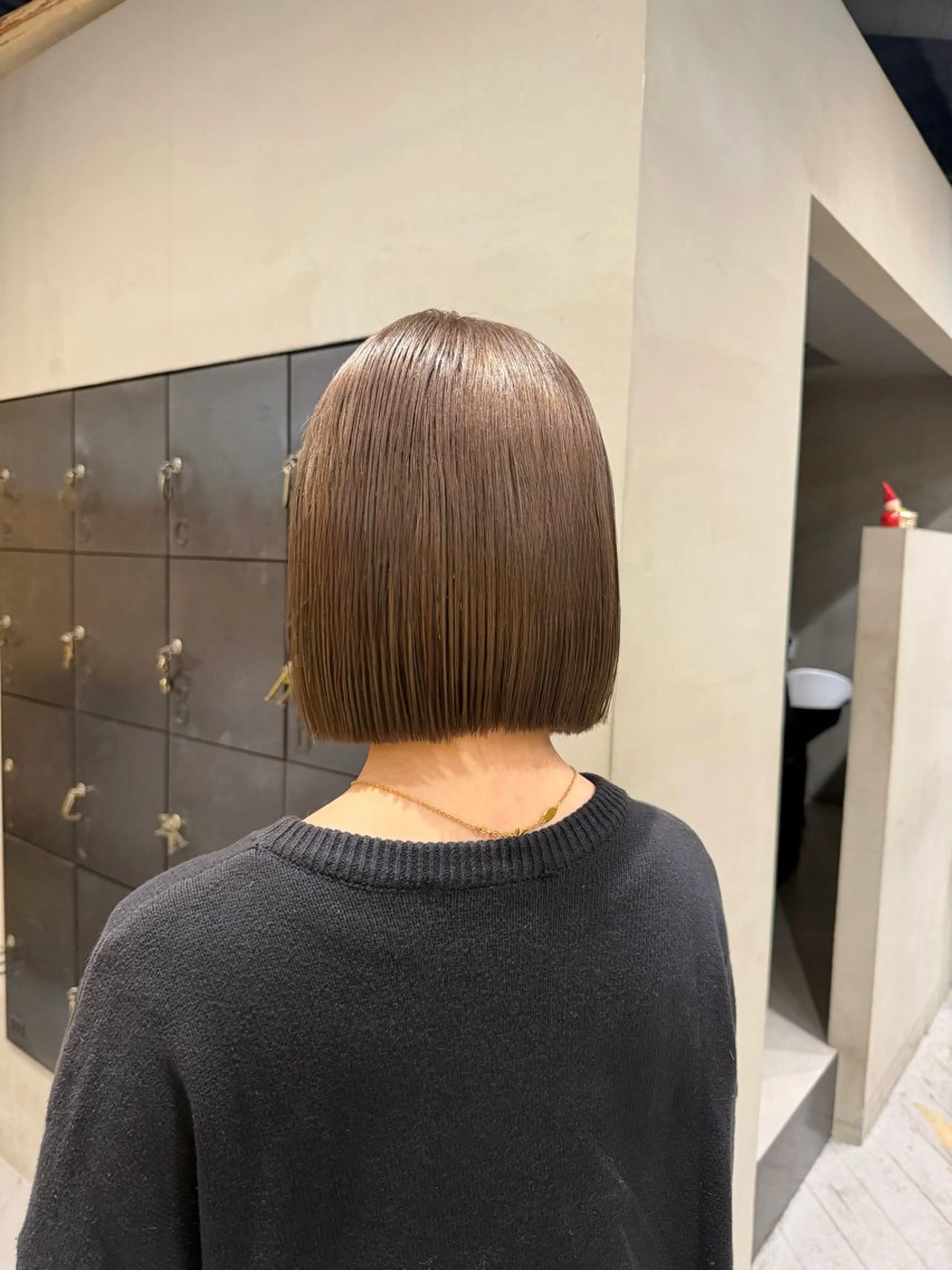 カラー ベージュカラー ブリーチ ICI / ナオ/ 似合わせカラーのヘアスタイル