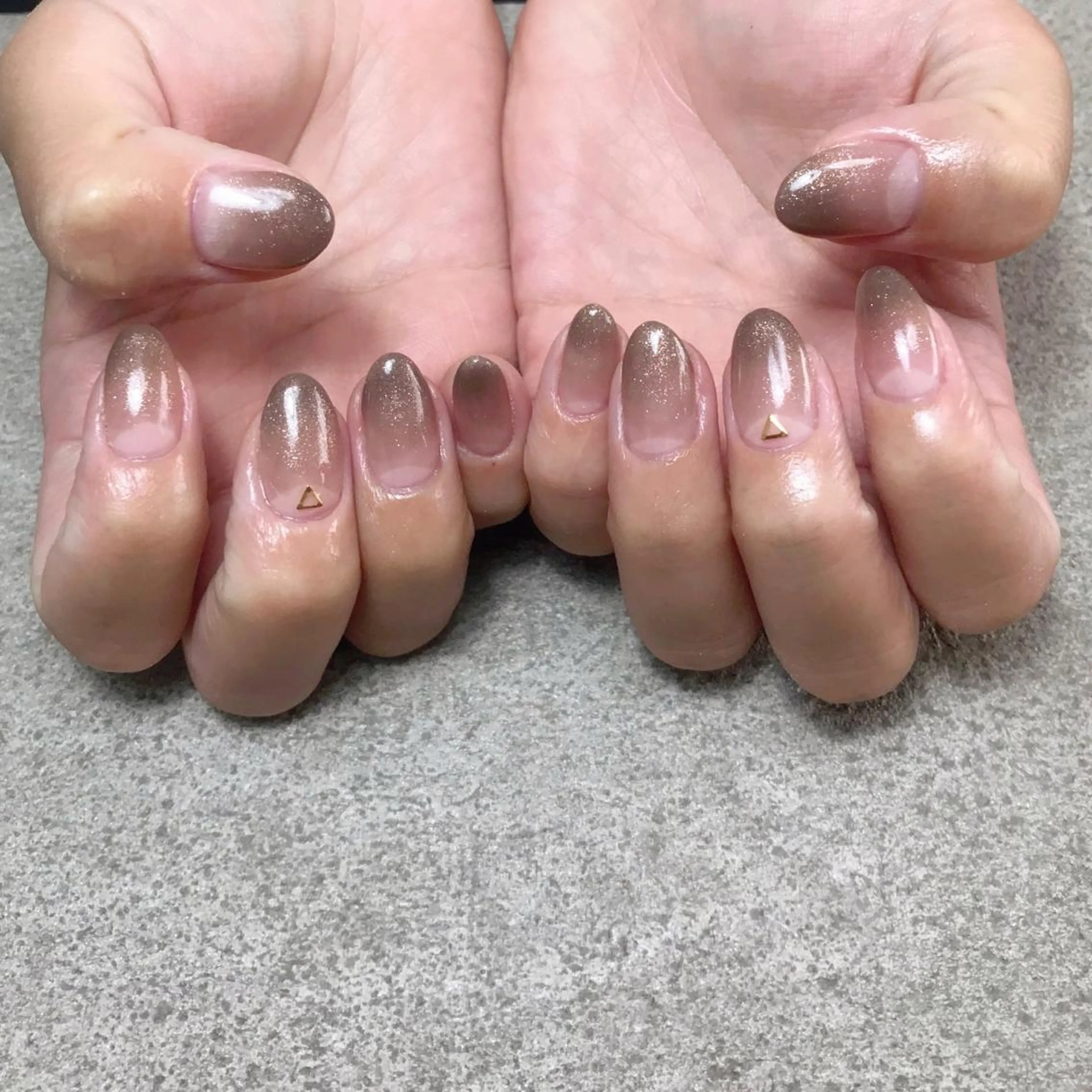 ネイル ハンドネイル nailroom DIASOMNIAのネイルデザイン