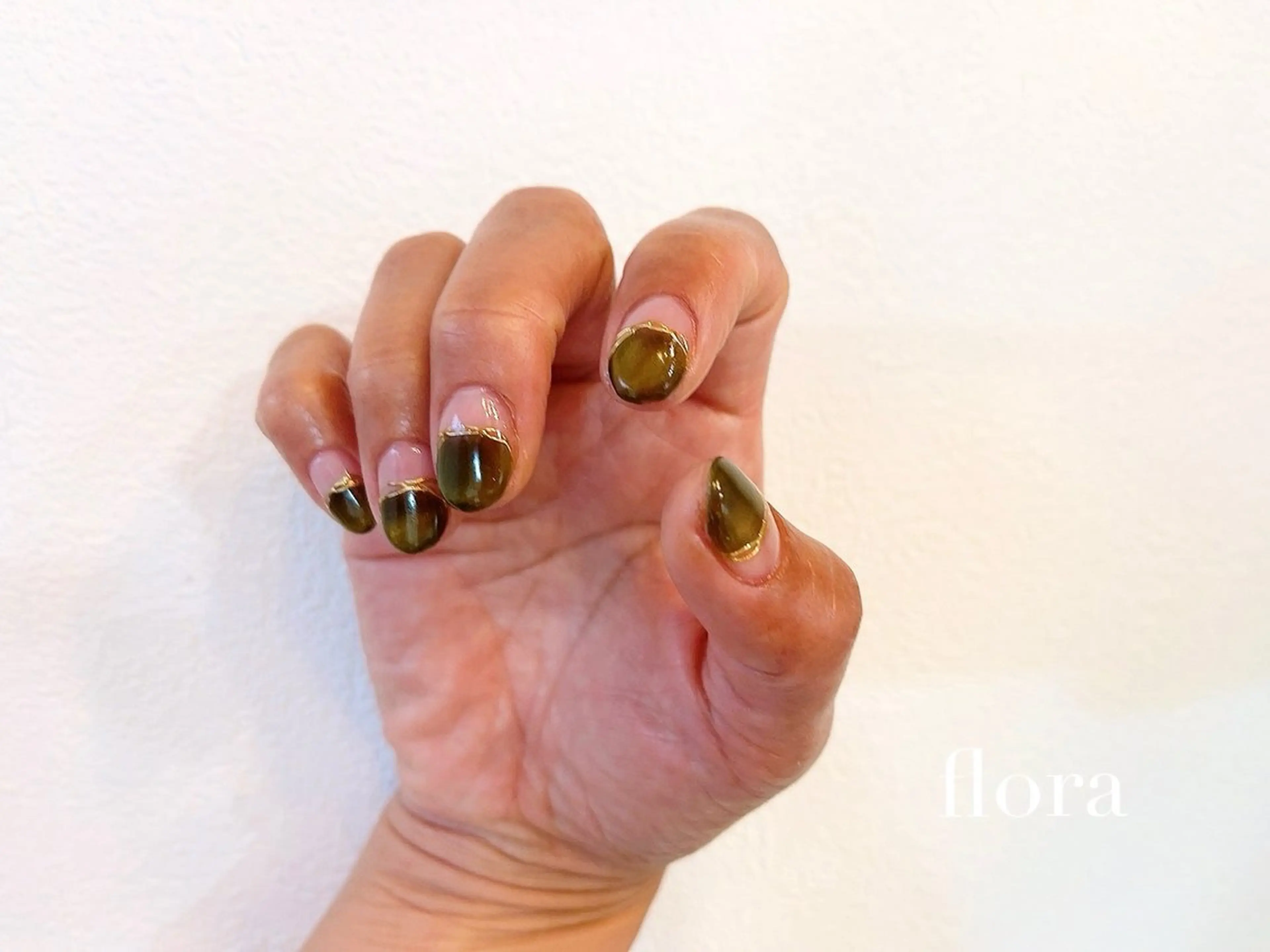 ネイル ハンドネイル flora所属・もりした とものネイルデザイン