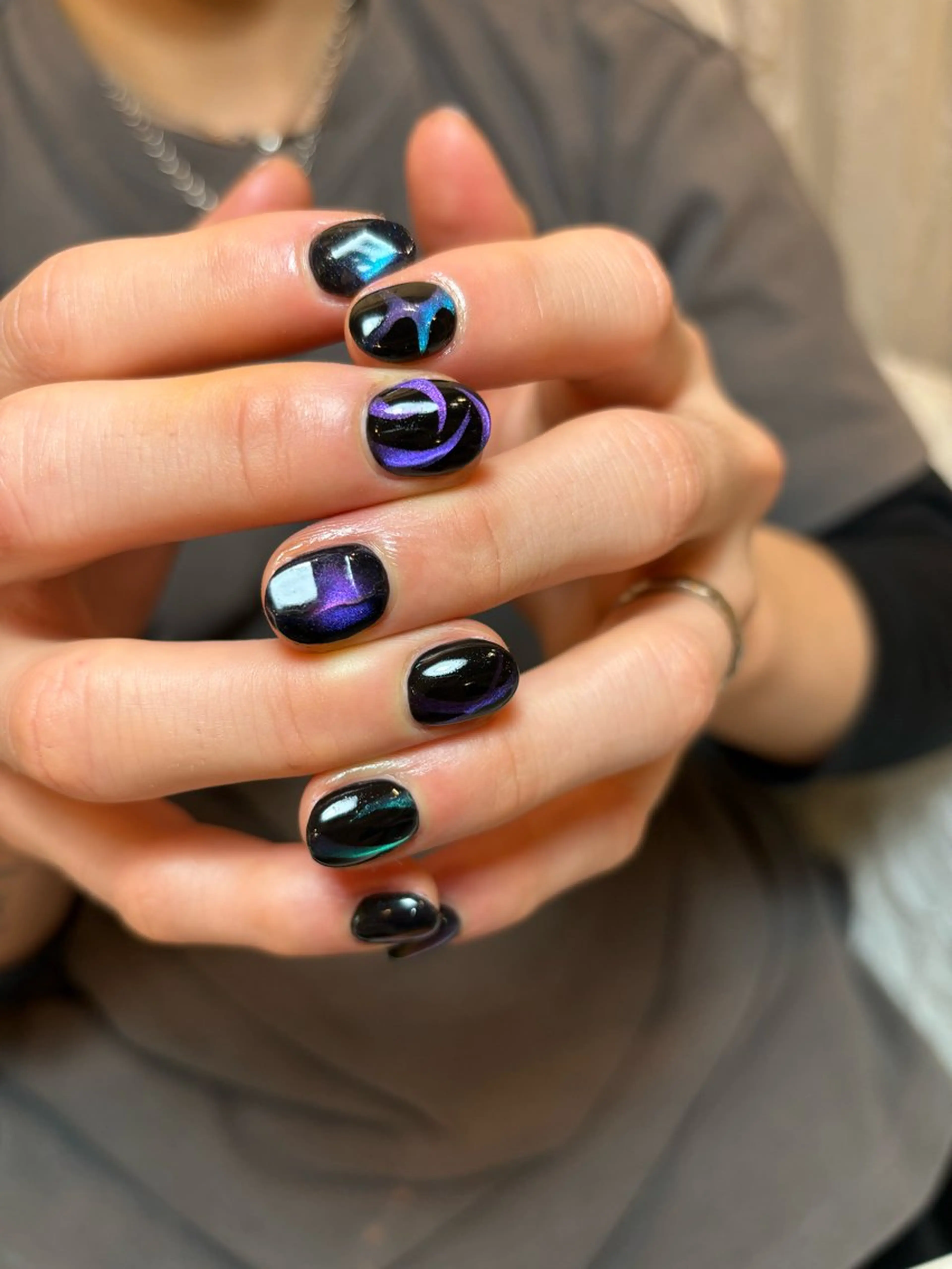 メンズ ネイル マグネットネイル ✨絶対に褒められる 店長"Momonaのネイルデザイン