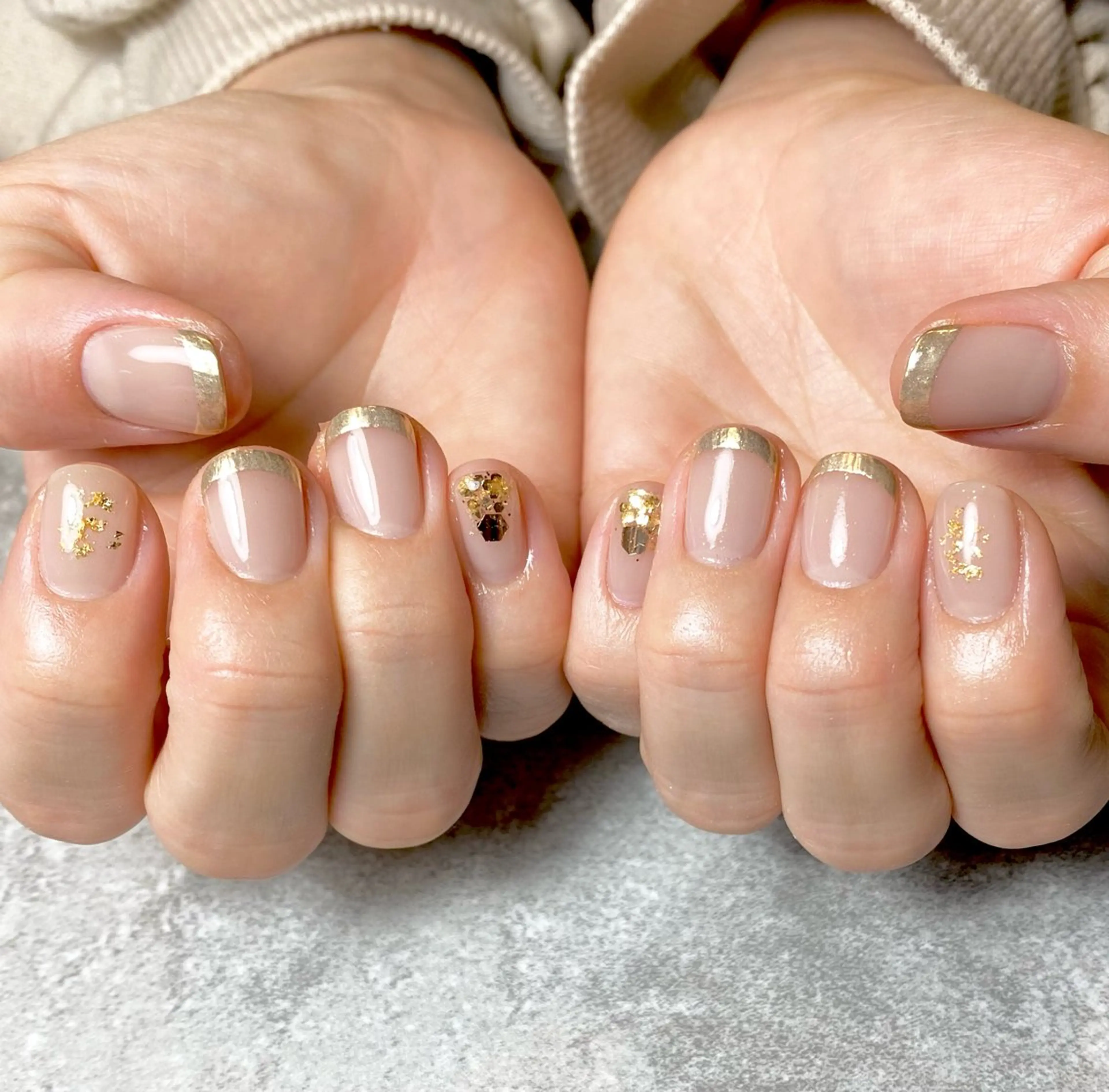 ネイル フレンチネイル ゴールド ミラーネイル Narumi nailのネイルデザイン