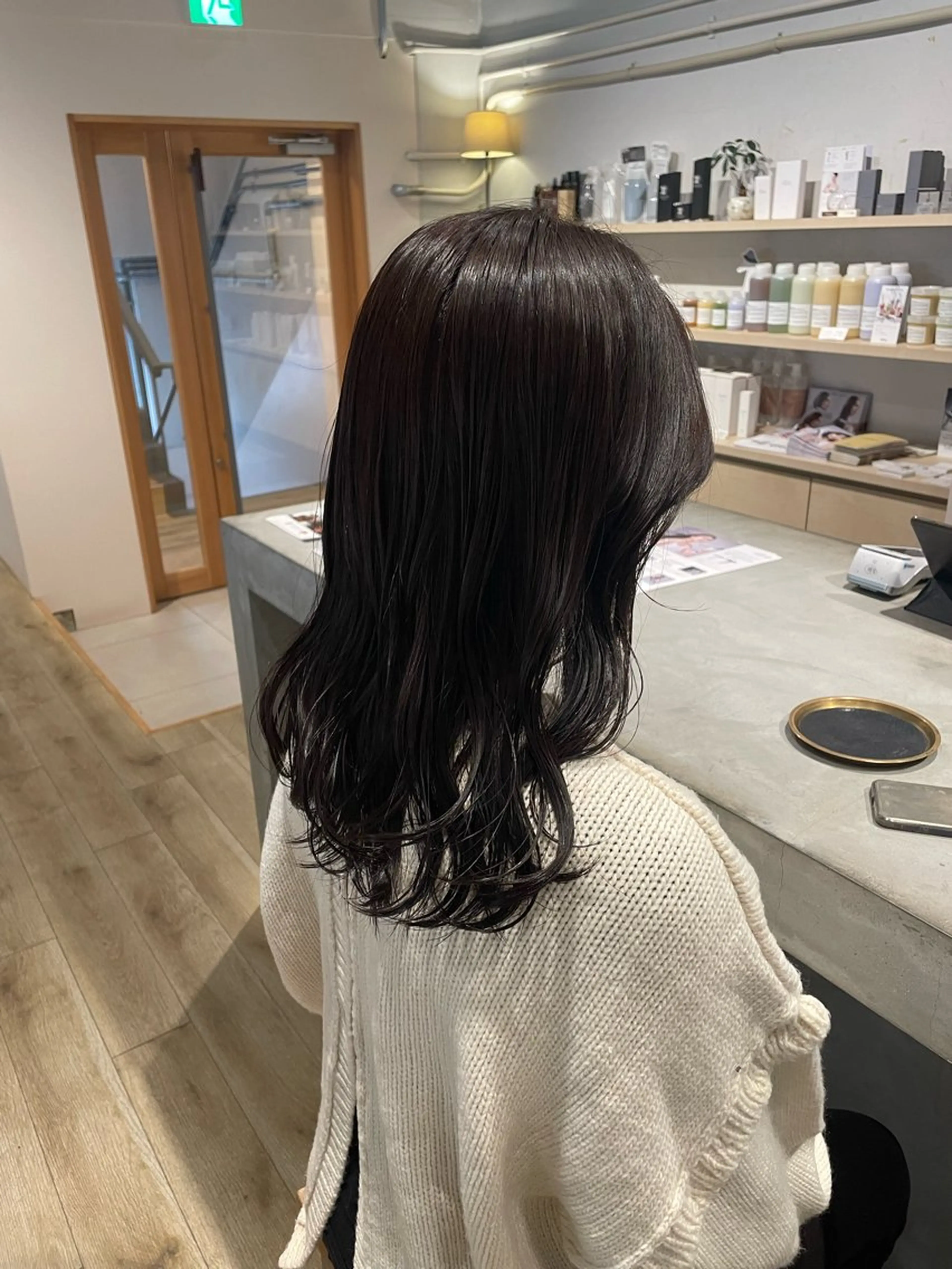 カラー 透明感カラー ヘアカラー まとい  ︎︎のヘアスタイル