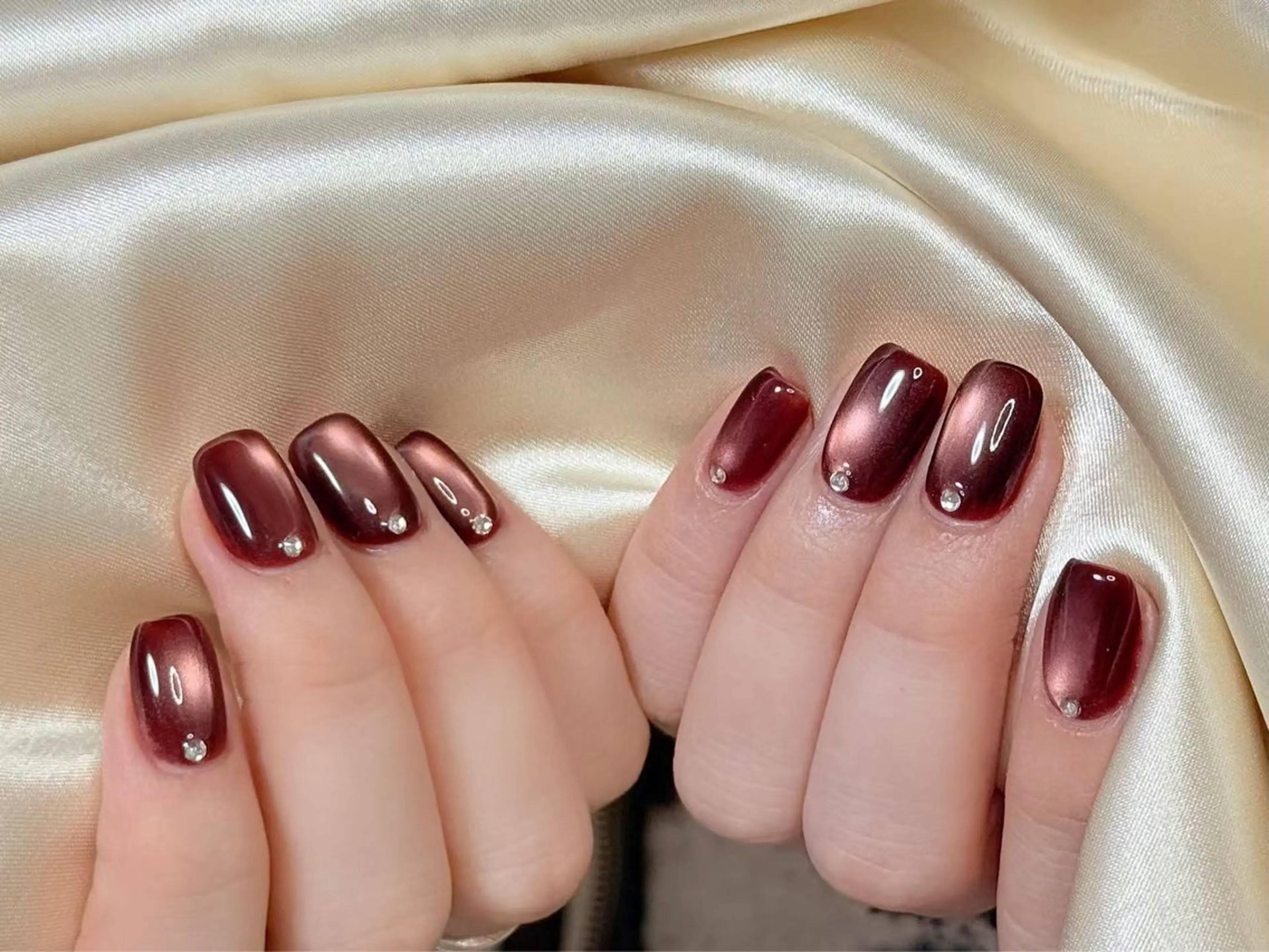 ネイル アートネイル オーロラネイル チークネイル フレンチネイル ガラスフレンチ ハンドネイル 🎀🎀YooLi Nail Salonのネイルデザイン