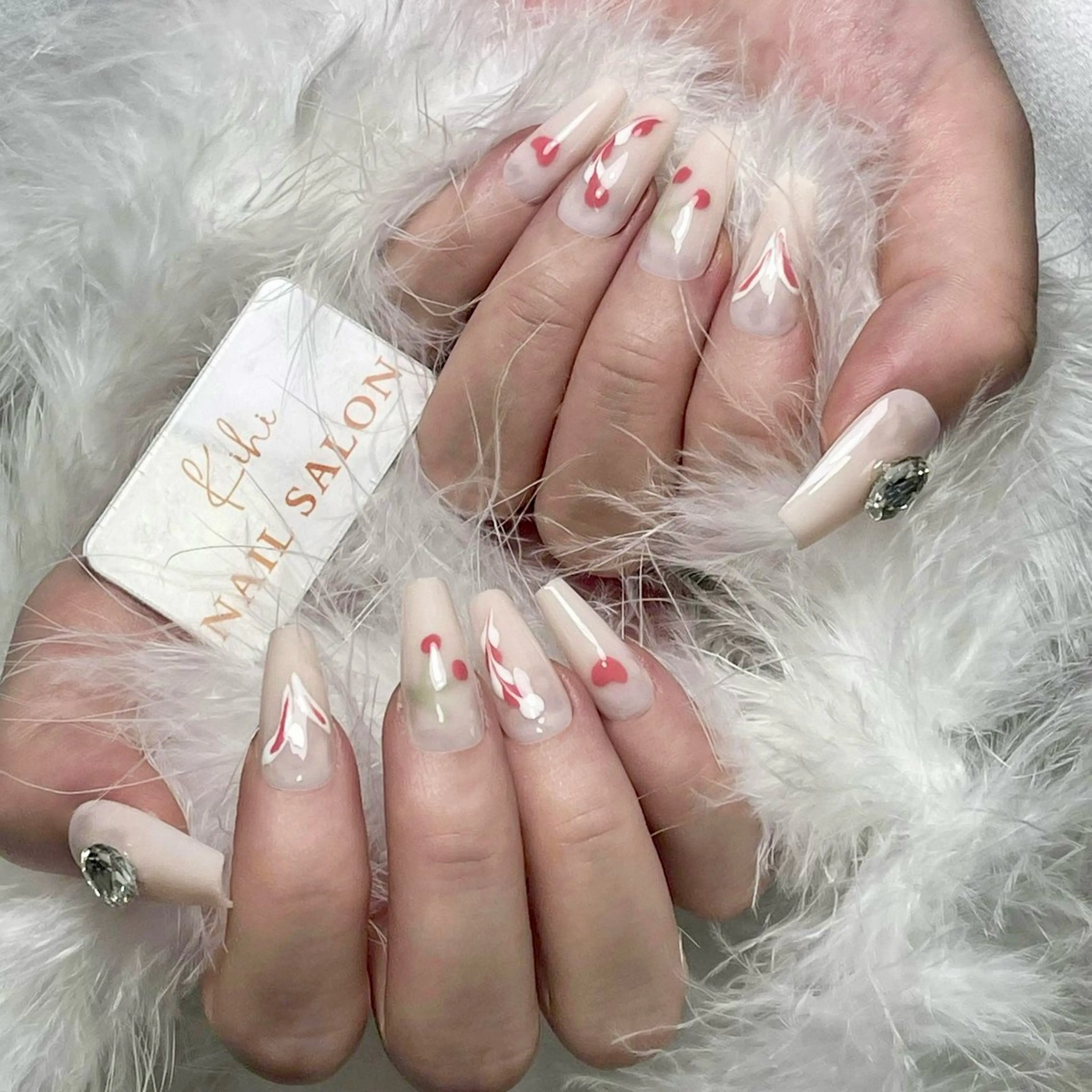 ネイル アートネイル フレンチネイル ジェルネイル グラデーション 韓国ネイル ハンドネイル 💕鈴木ユリ パラジェル/オフ無料のネイルデザイン