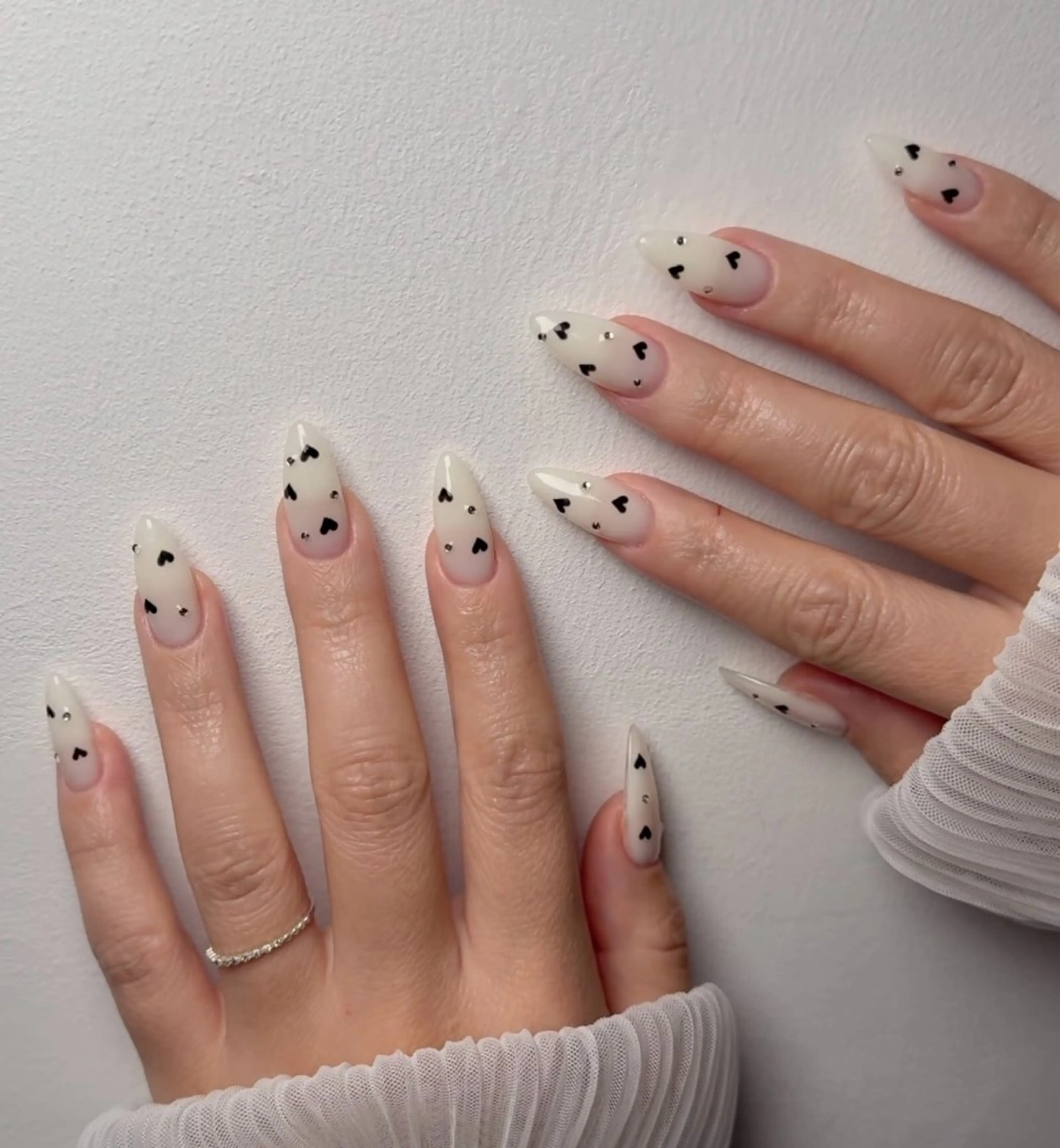 ネイル 韓国ネイル 持ち込み ニュアンスネイル ネイルチップ ハンドネイル TABI ANA.CHUOのネイルデザイン