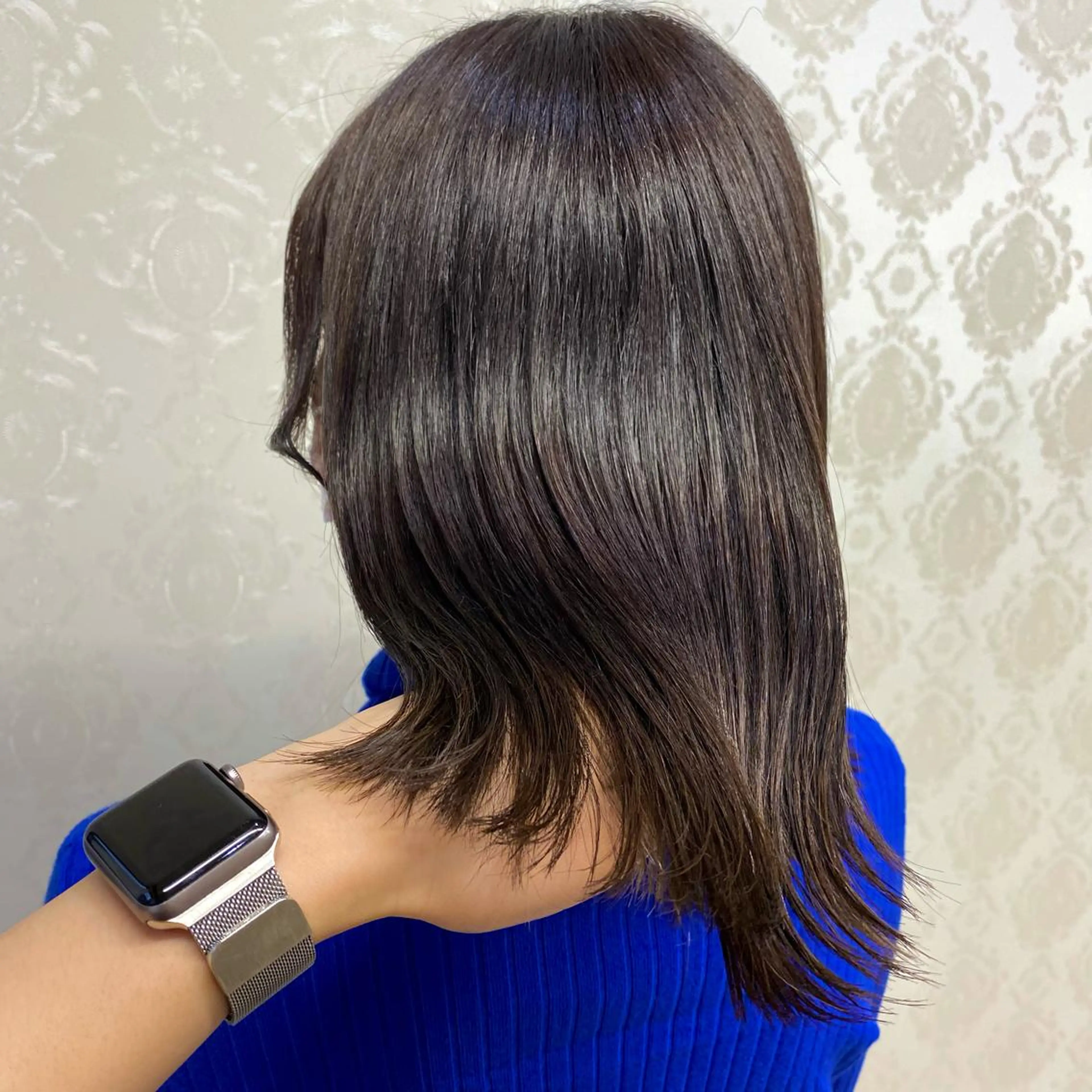 ミディアム アッシュ アッシュグレー 髪質改善 ココロ☀️ CLUTCH天王寺店のヘアスタイル