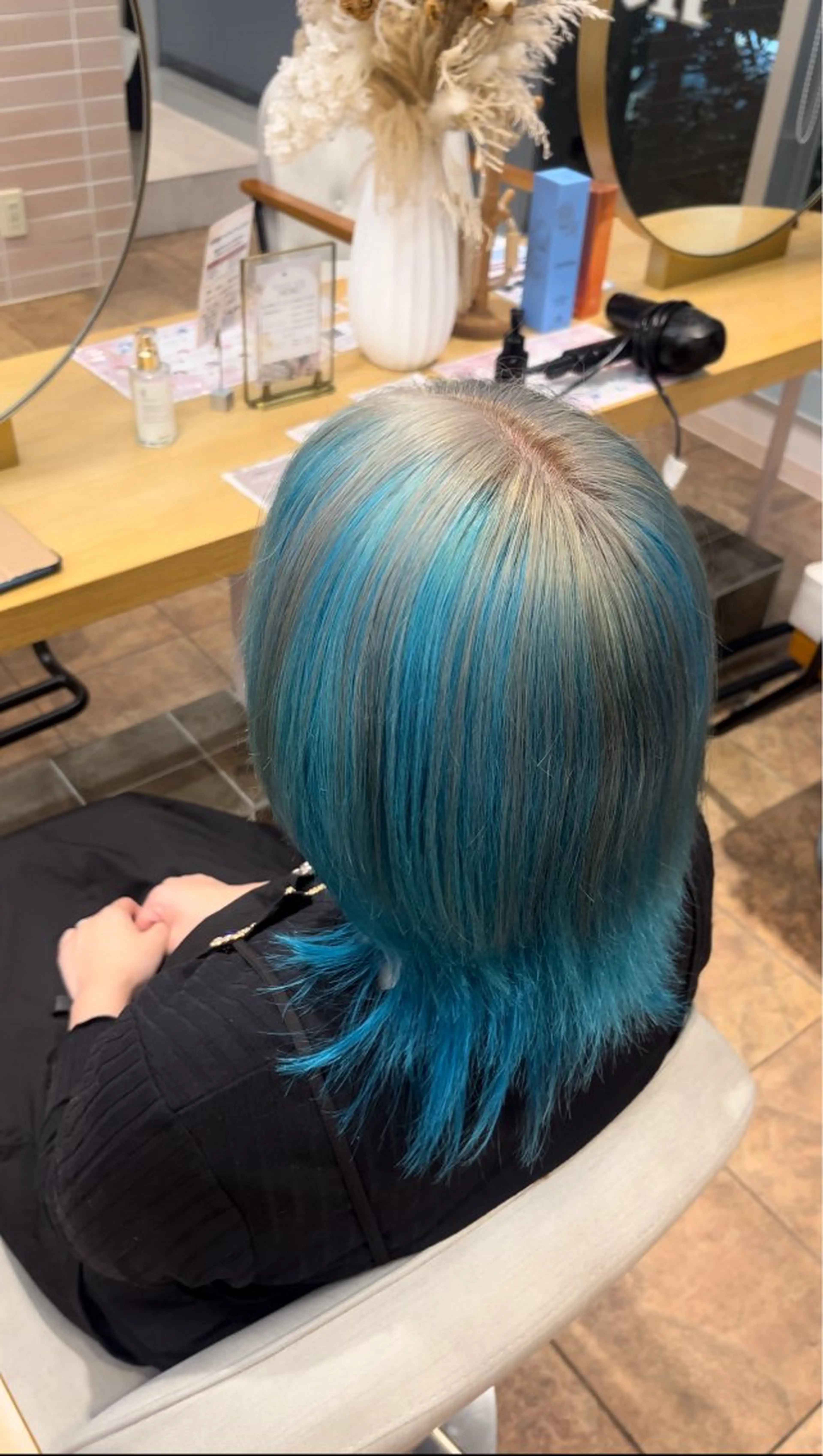 ミディアム カラー heelSENGAWA所属・heel SENGAWAのヘアスタイル