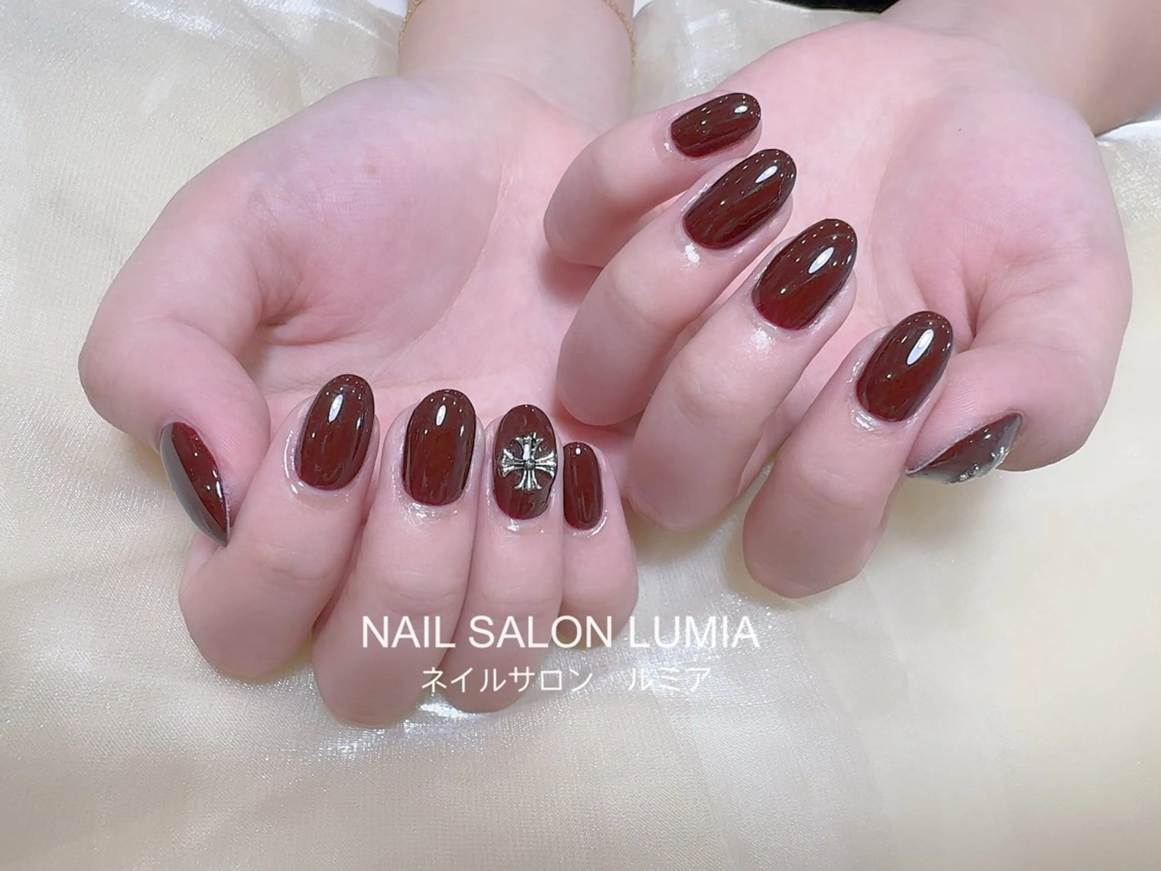 ネイル ハンドネイル ネイルサロン ルミア Lumia 店長のネイルデザイン