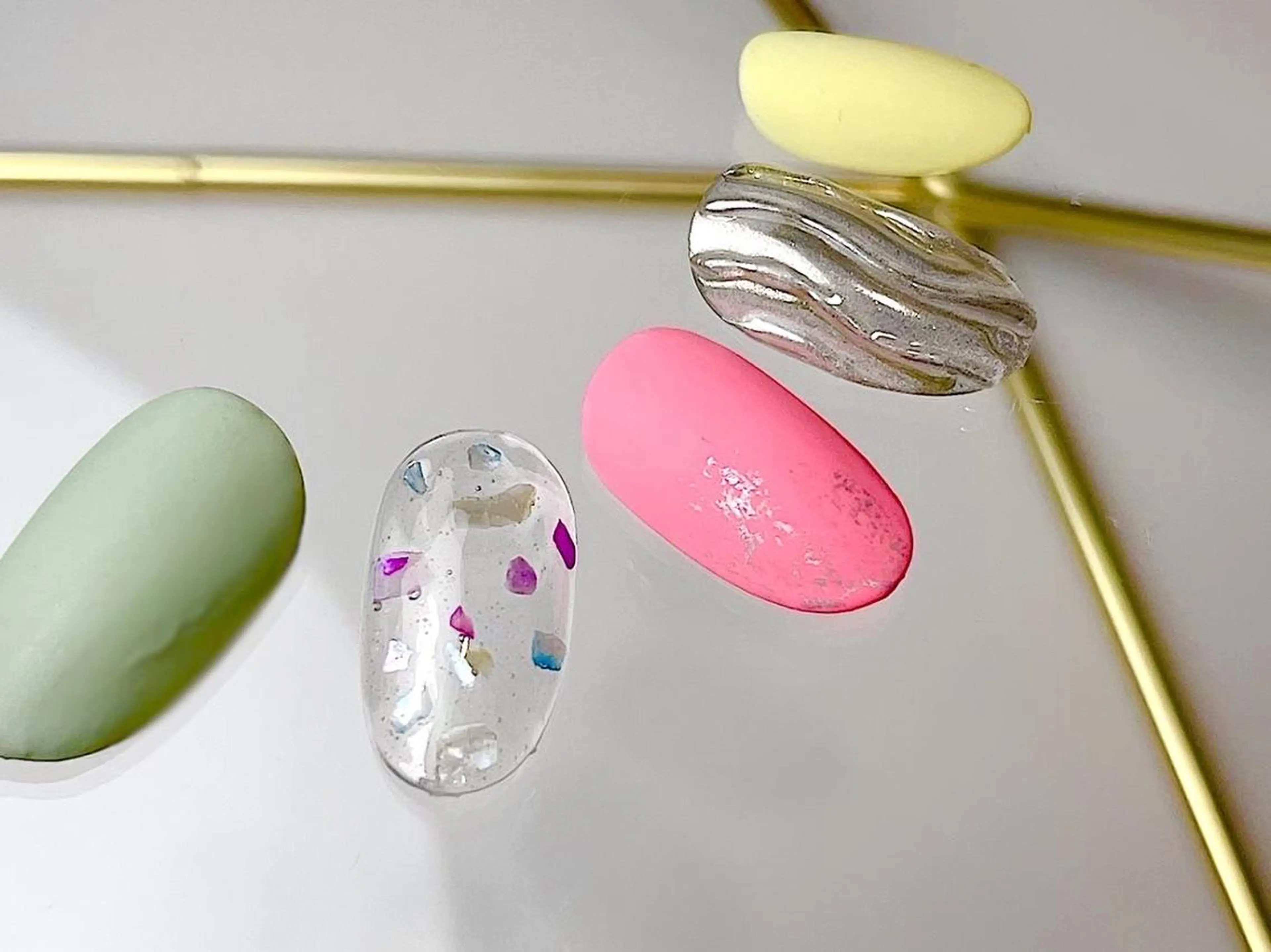 ネイル Salute本店 🦋仲原里佳のネイルデザイン