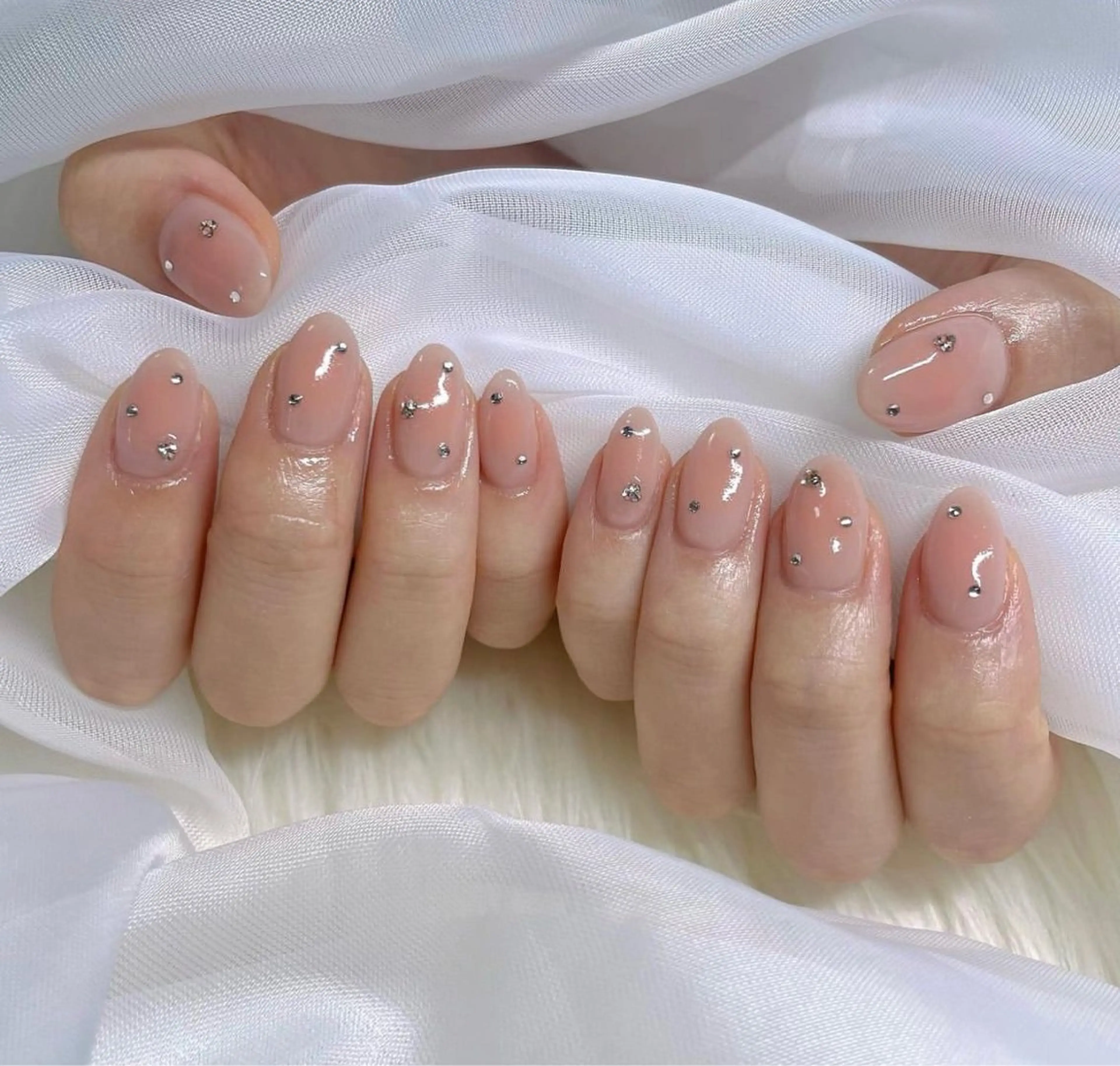 ネイル ハンドネイル Sii nail 🤍SAKIのネイルデザイン