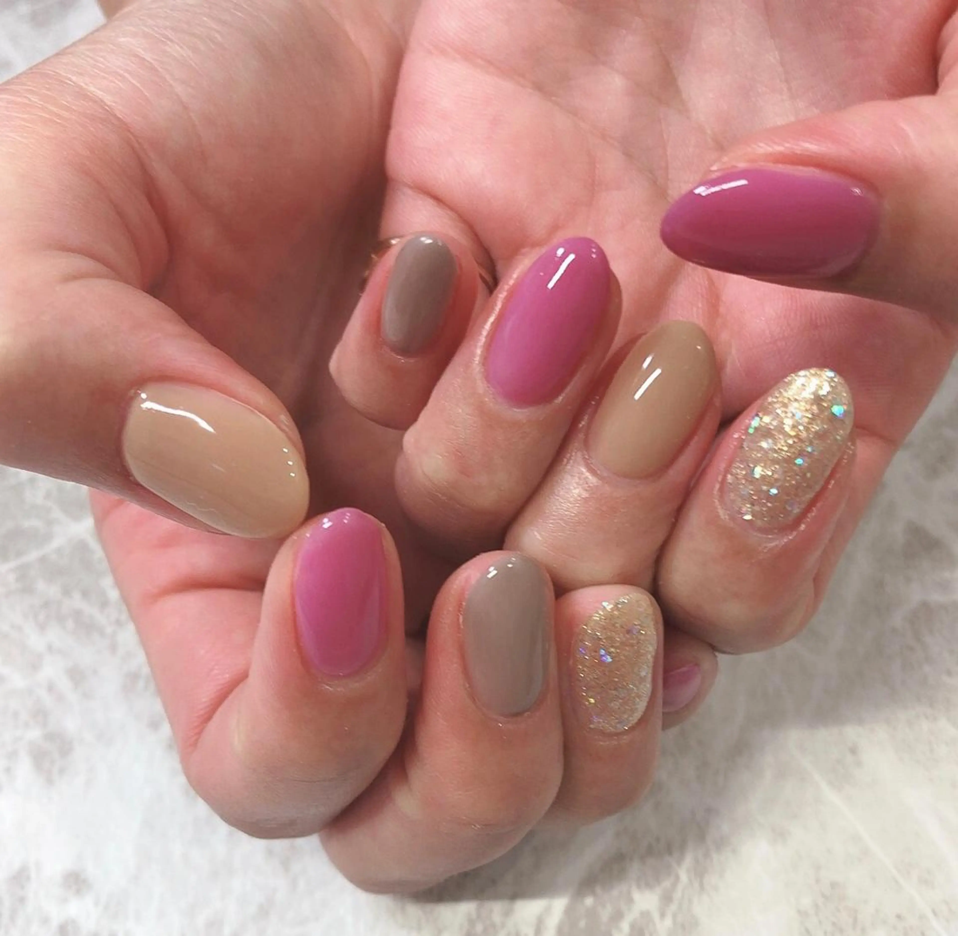 ネイル 西岡 杏のネイルデザイン