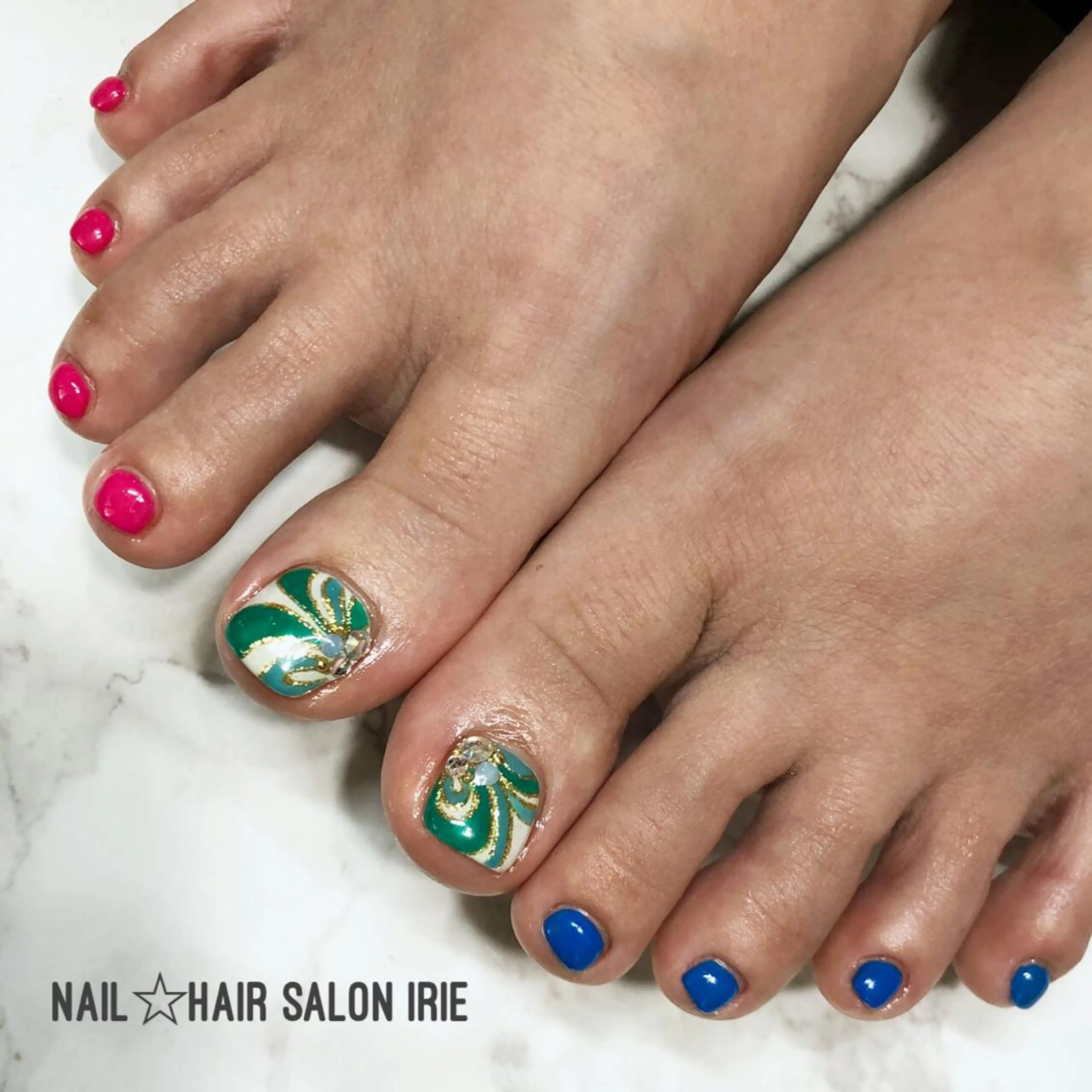 ネイル フットネイル Hair salon Irie所属・與儀 知佳のネイルデザイン