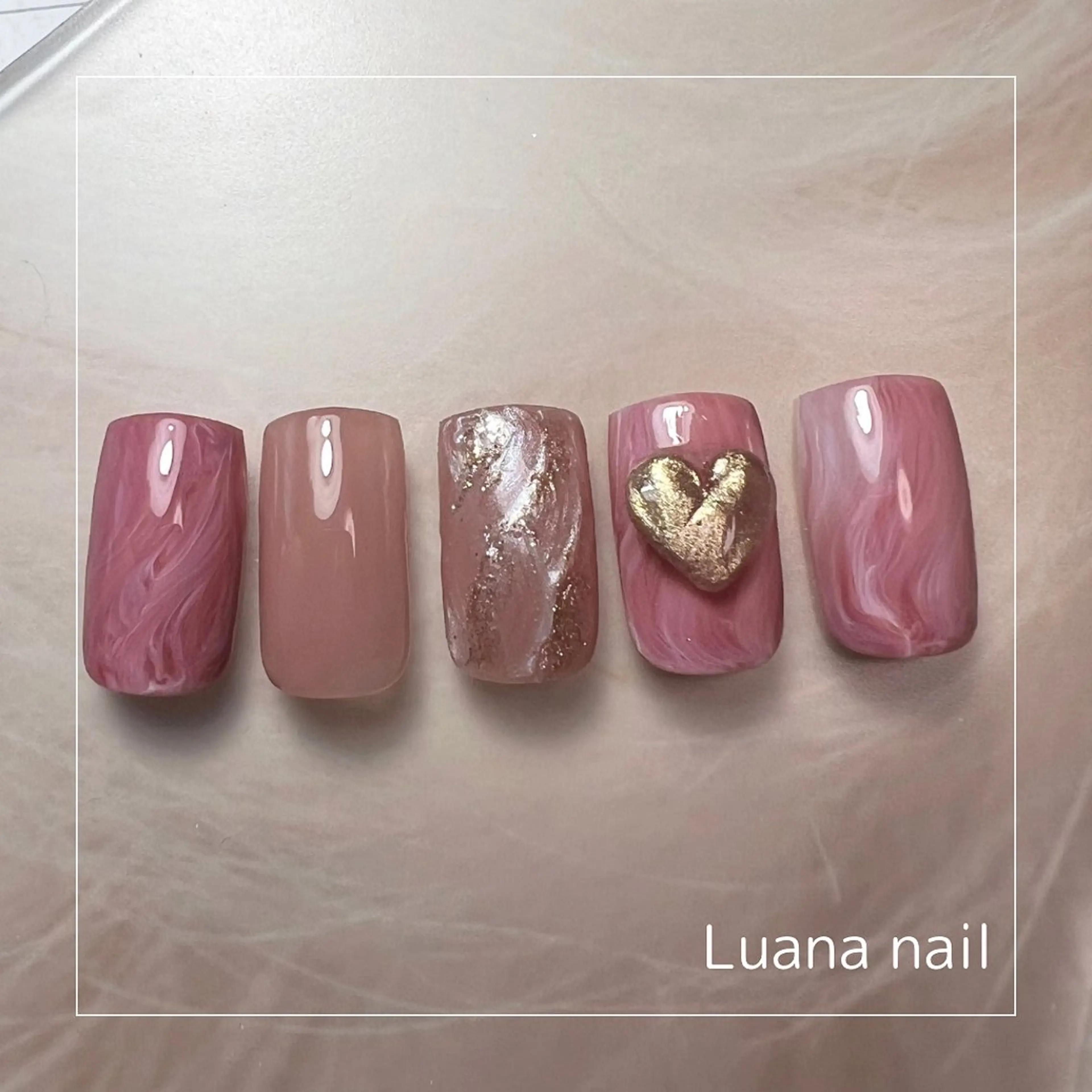 ネイル バレンタイン Luana nailのネイルデザイン