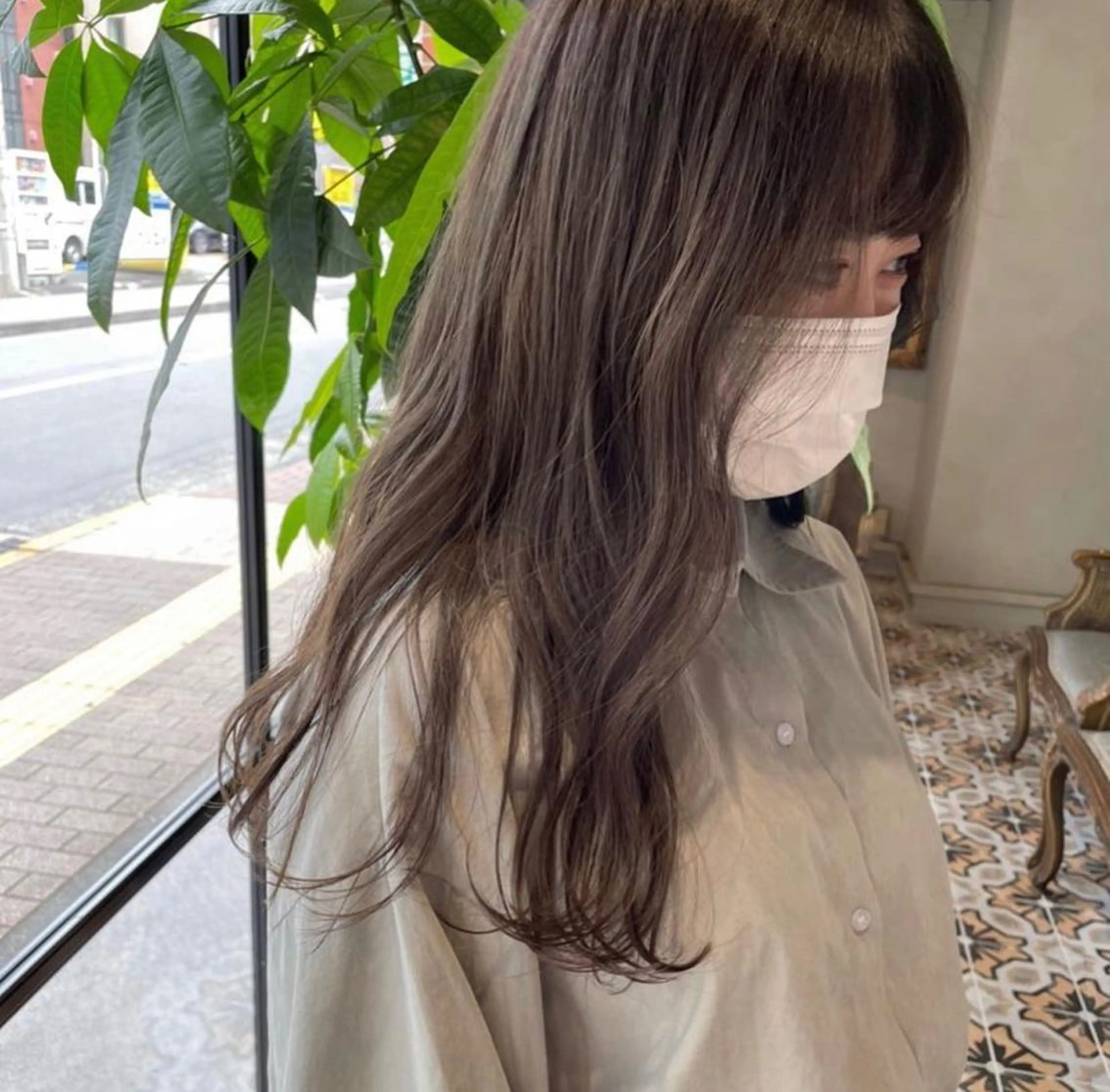 ロング カラー 透明感カラー グレージュ イルミナカラー オリーブグレージュ オリーブグレー 梅原 大和のヘアスタイル