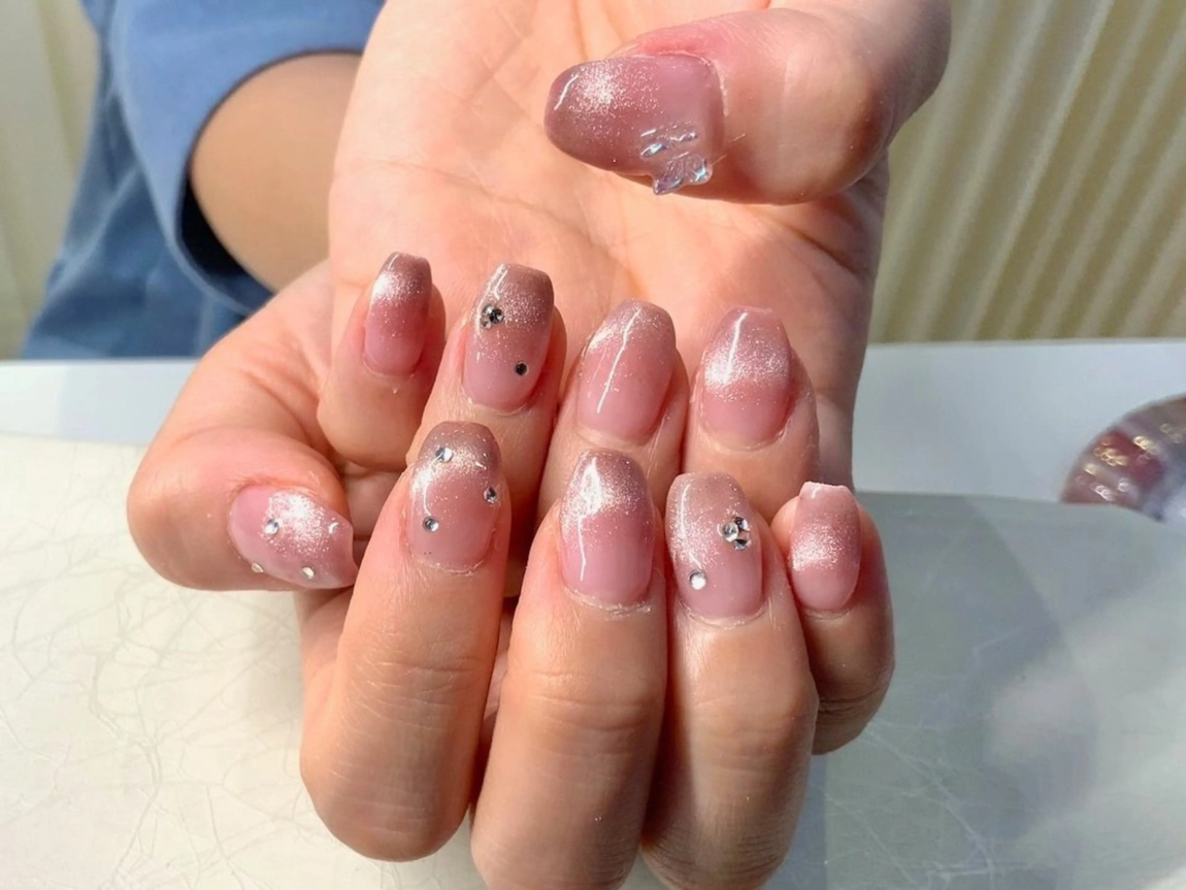 ネイル MIGHTY COLORのネイルデザイン