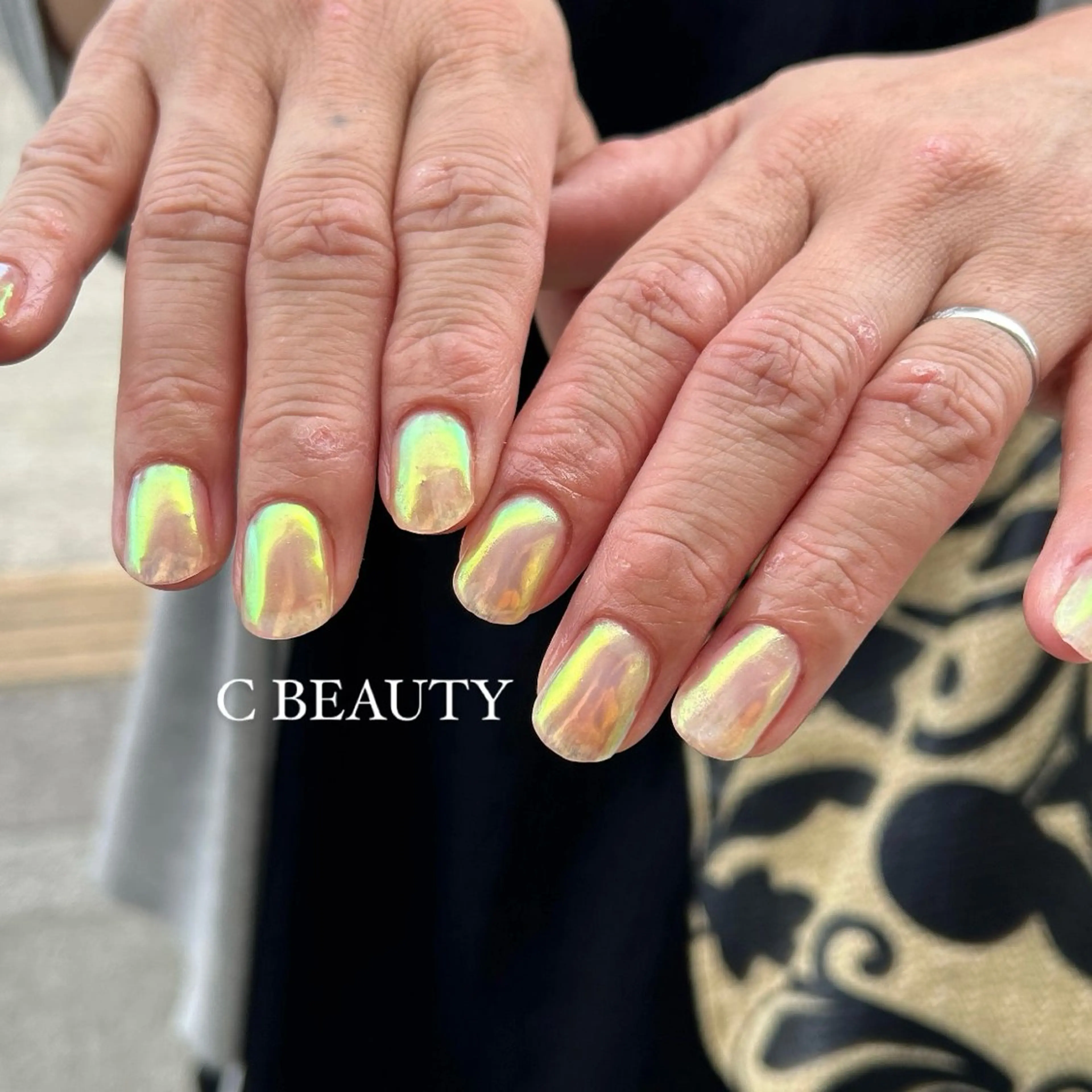 ネイル オーロラネイル クリアネイル ハンドネイル C BEAUTY／ KAEDEのネイルデザイン