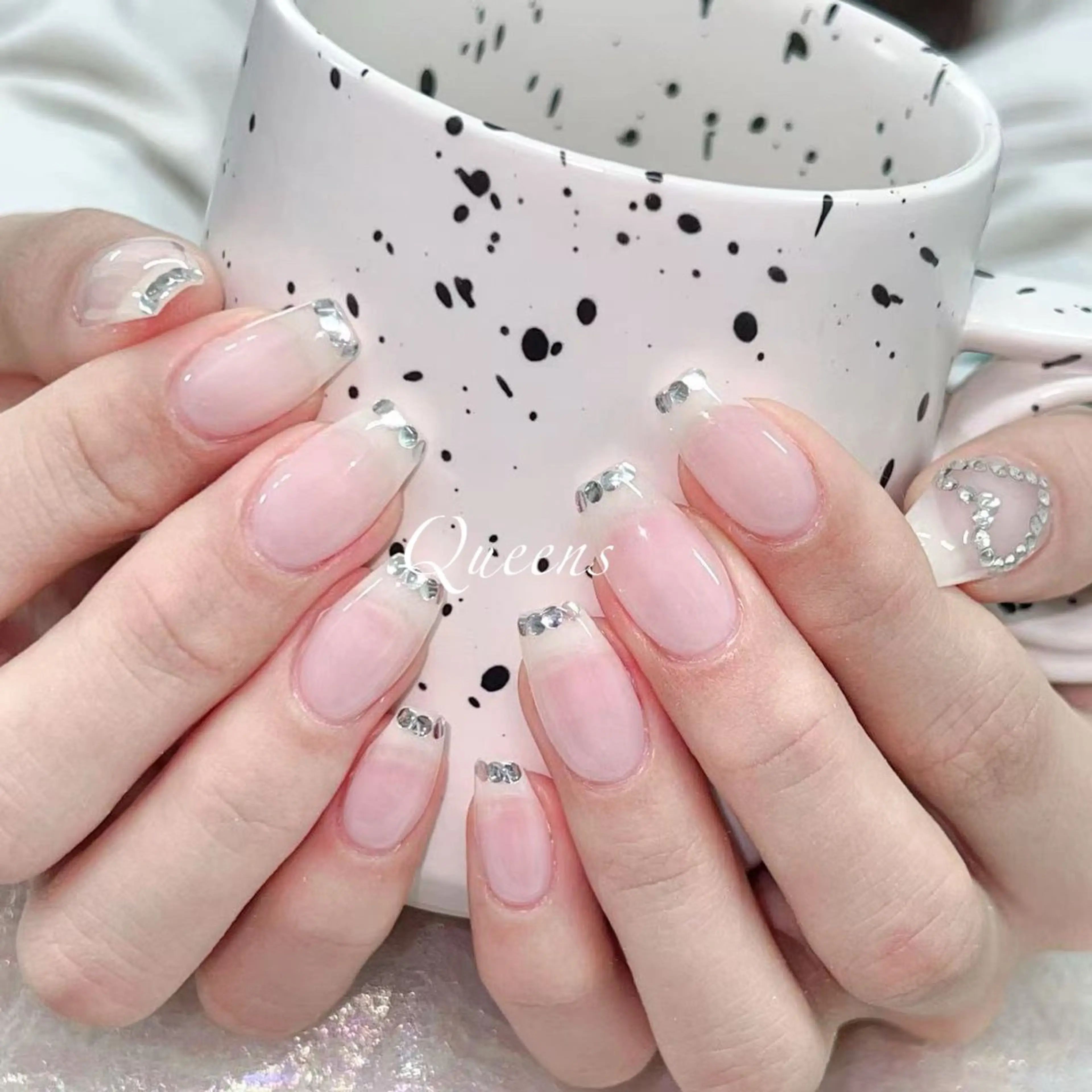 ネイル ハンドネイル Queens マオのネイルデザイン