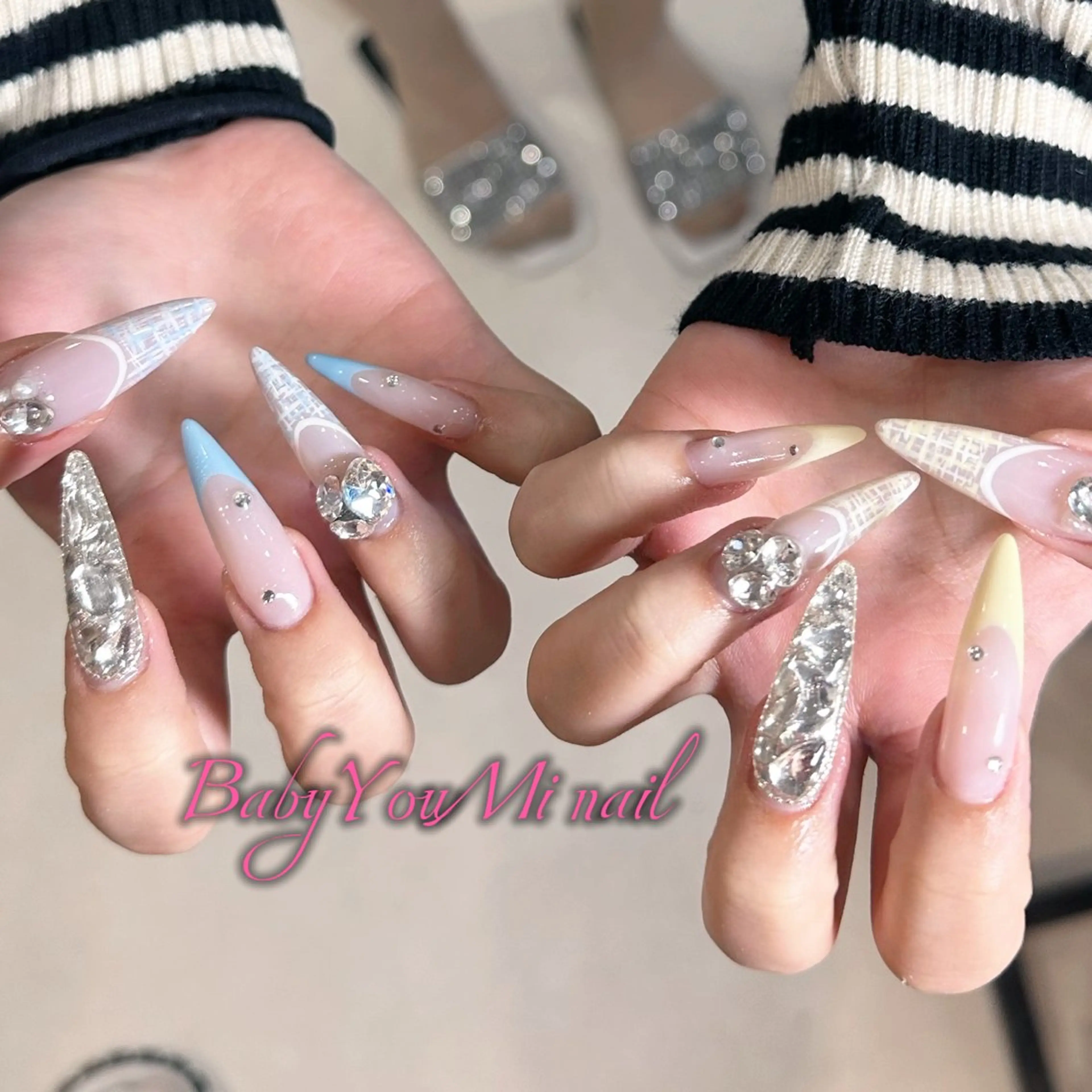 ネイル オーロラネイル フラワーネイル フットネイル フレンチネイル ジェルネイル ハンドネイル BabyYouMi ねねのネイルデザイン