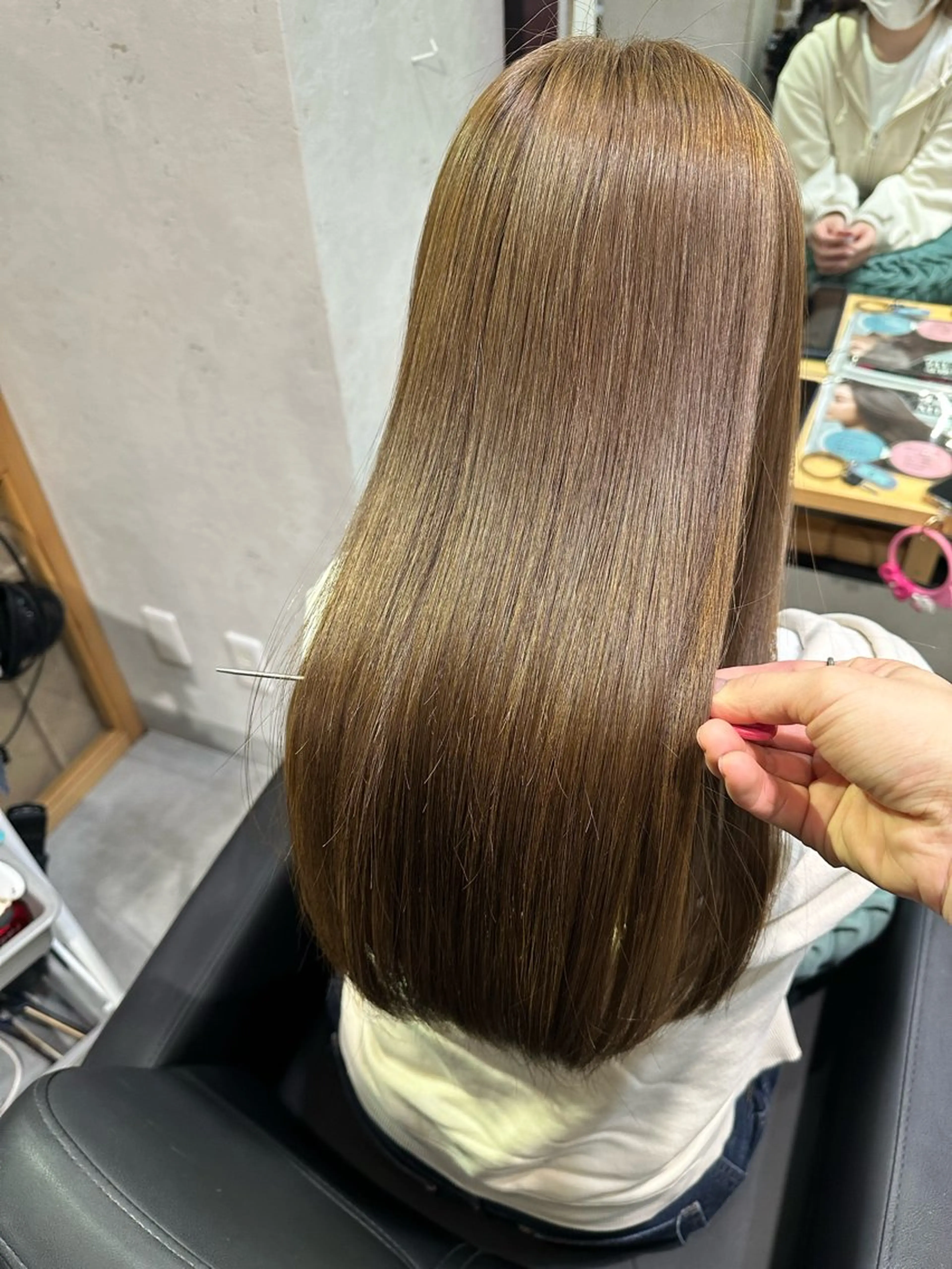 セミロング 縮毛矯正 トリートメント ✨シルクストレート✨ 美髪髪質改善Yukiのヘアスタイル