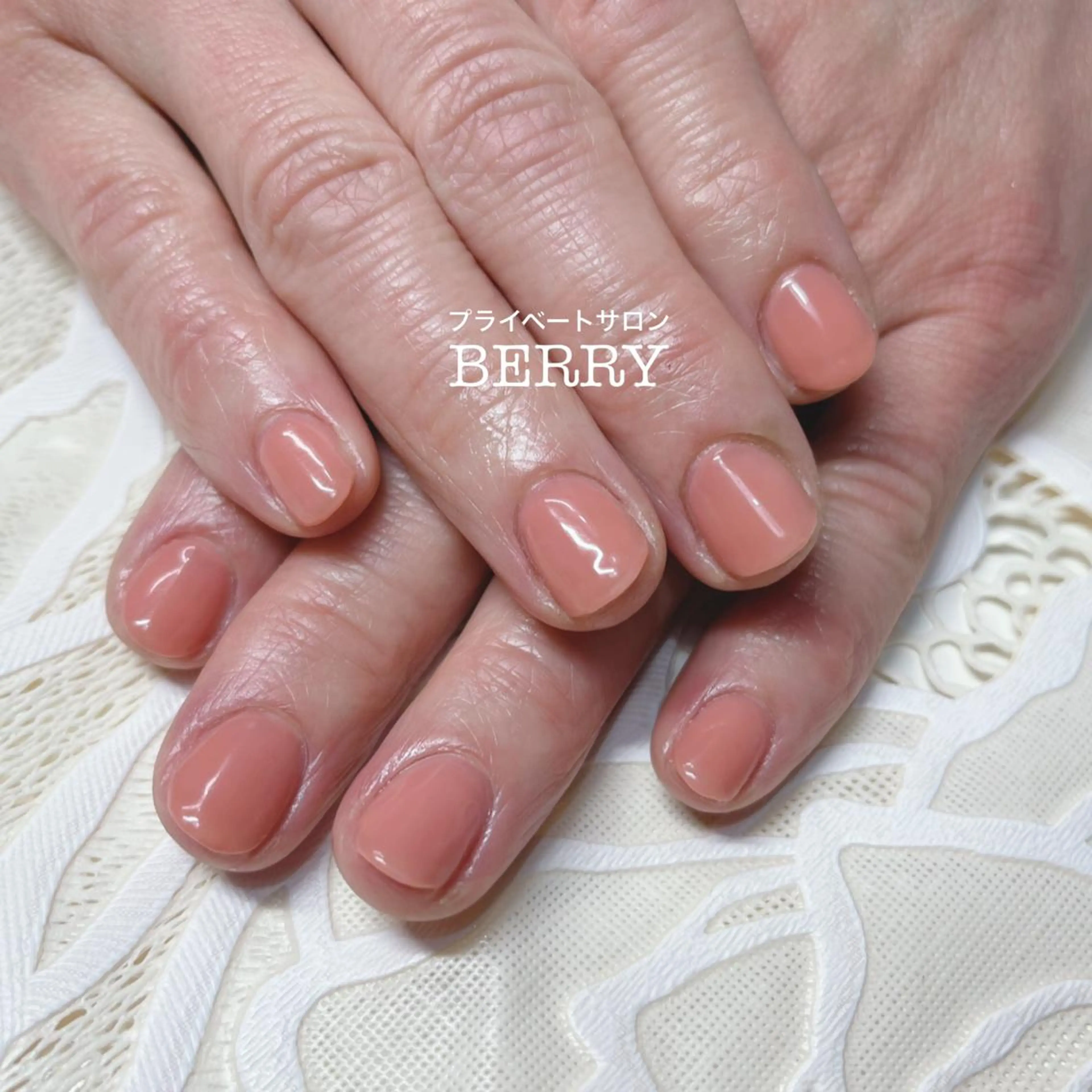 ネイル 入学式 卒業式 ワンカラーネイル シンプルネイル 春ネイル ハンドネイル プライベートサロン BERRY所属・プライベートサロン BERRYのエステ・リラクイメージ