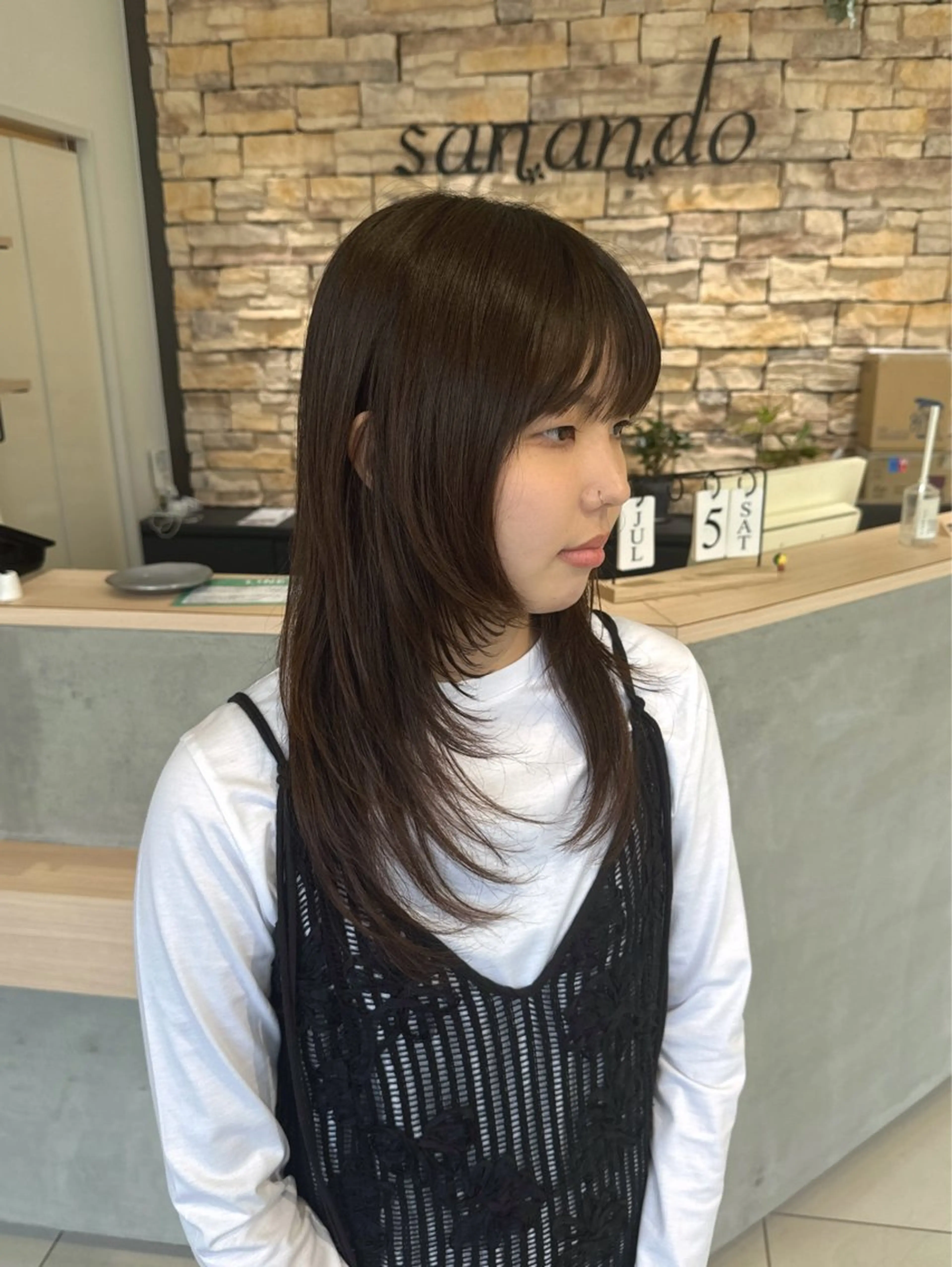 ロング カット ひなの🫧ベージュ系 艶カラーのヘアスタイル